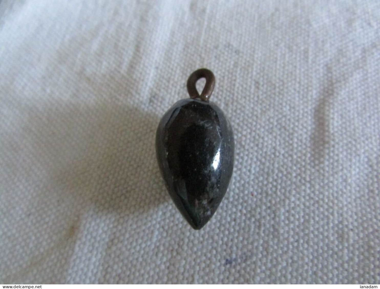 Orthoceras Fossil Pendant - Archäologie