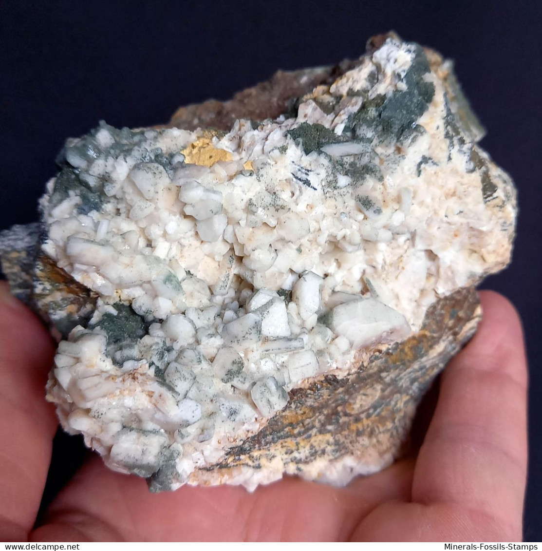 #1.56 - Beaux Cristaux PERICLINO (Val Di Binn, Valais, Suisse) - Minerales