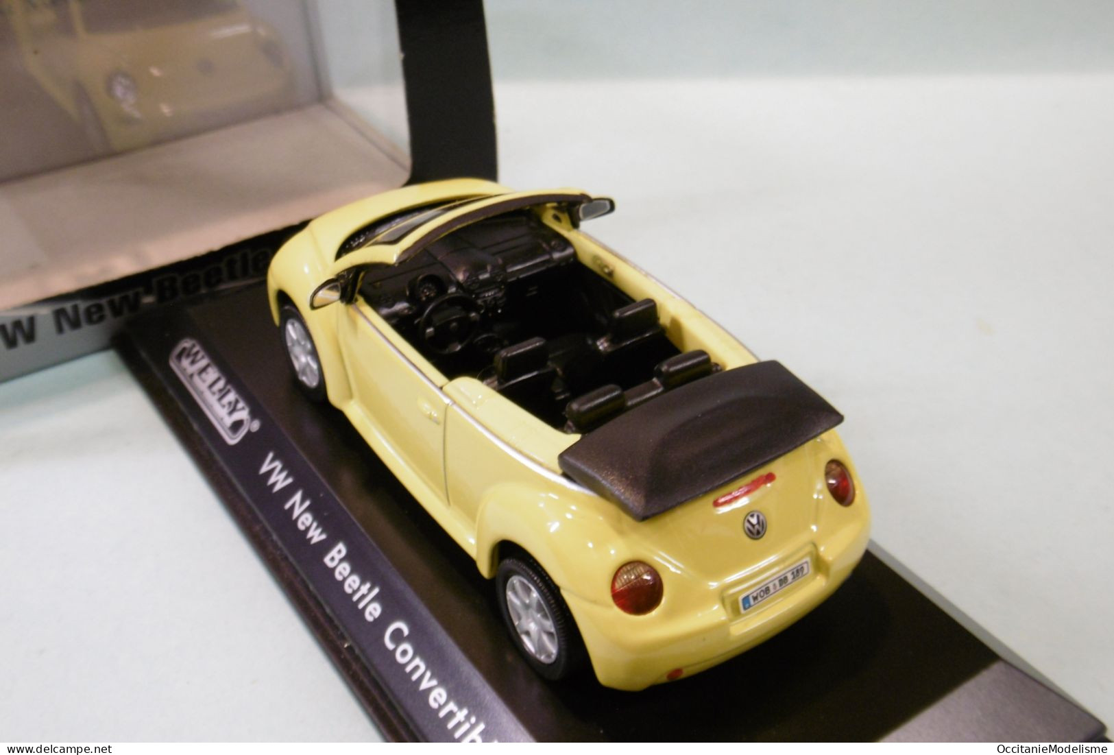 Welly - VW VOLKSWAGEN New Beetle Cabriolet Jaune Réf. 43009SW BO 1/43 - Welly