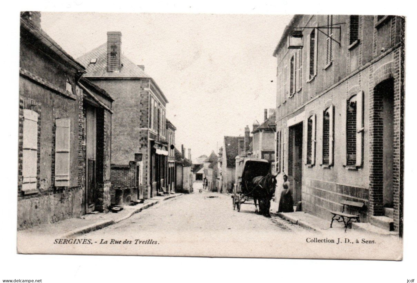 89 SERGINES - La Rue Des Treilles - Coll JD 1904 - Cheval Carriole - Env Pont Sur Yonne - Sergines