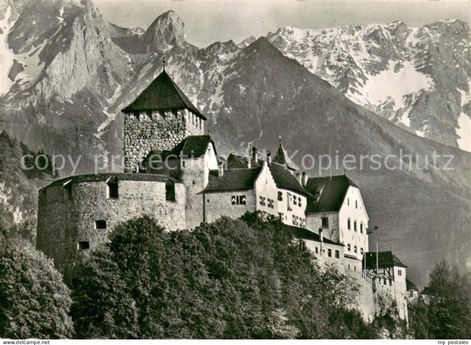 73711035 Vaduz Schloss Mit Falknis Raetikon Vaduz - Liechtenstein