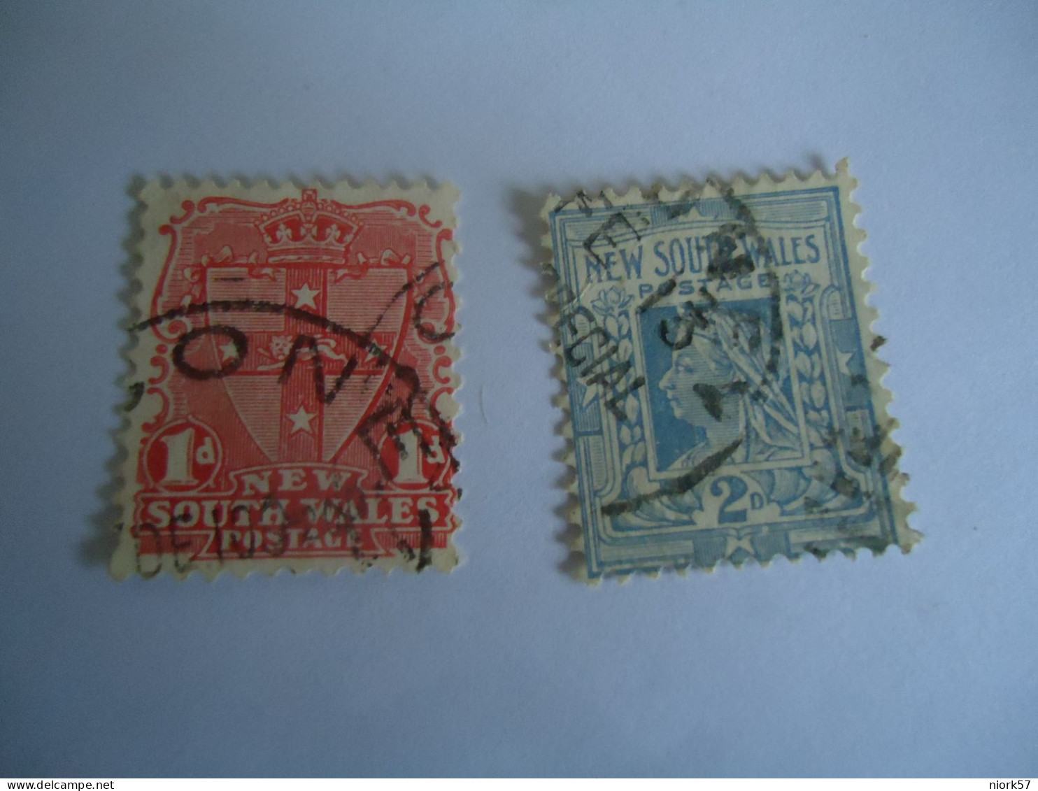 NEW SOUTH WALES    2  USED STAMPS  QUEEN WITH POSTMARK - Other & Unclassified