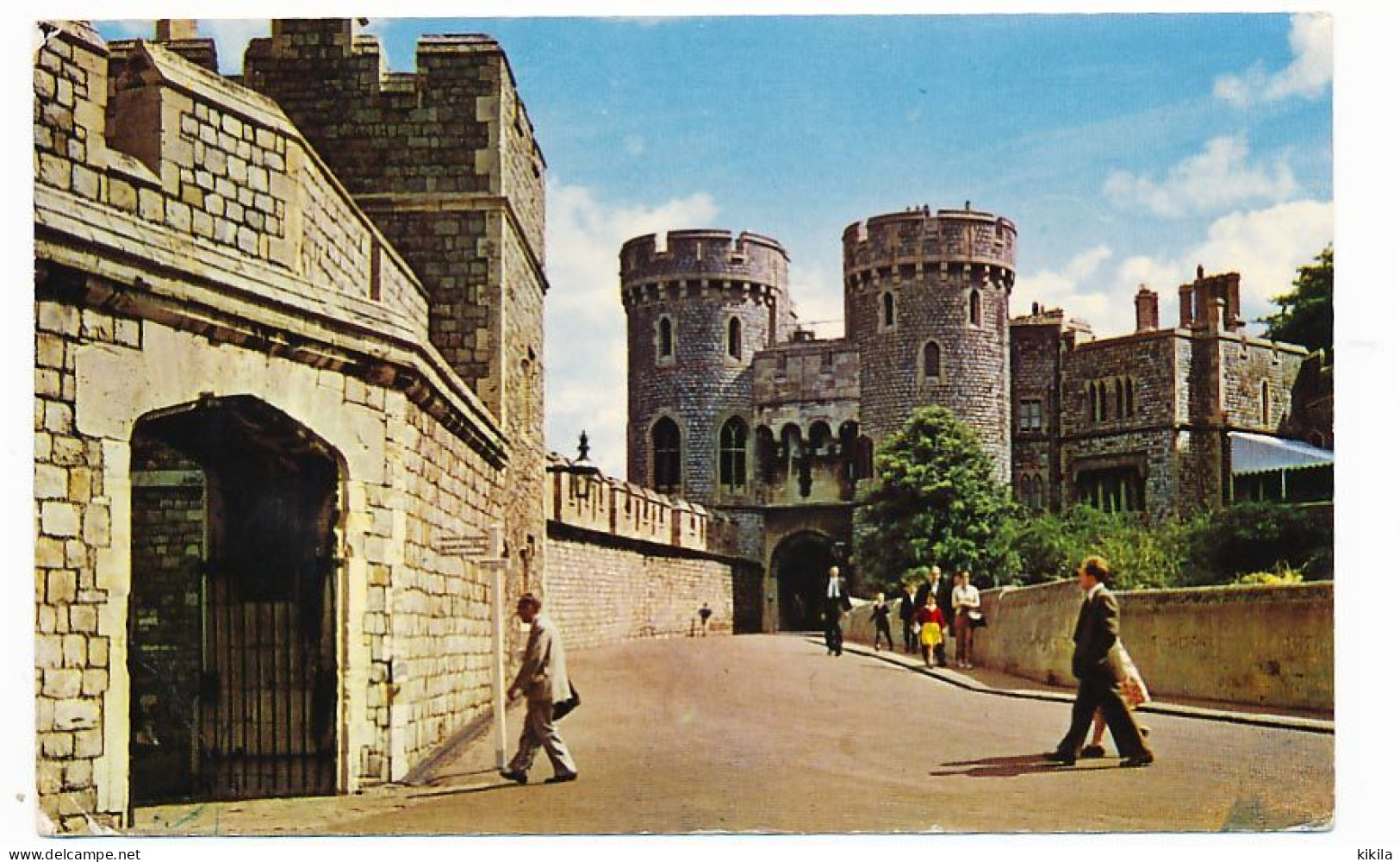 CPSM  9 X 14  Grande Bretagne Angleterre (109) WINDSOR The Norman Gate La Porte Des Normands - Windsor Castle