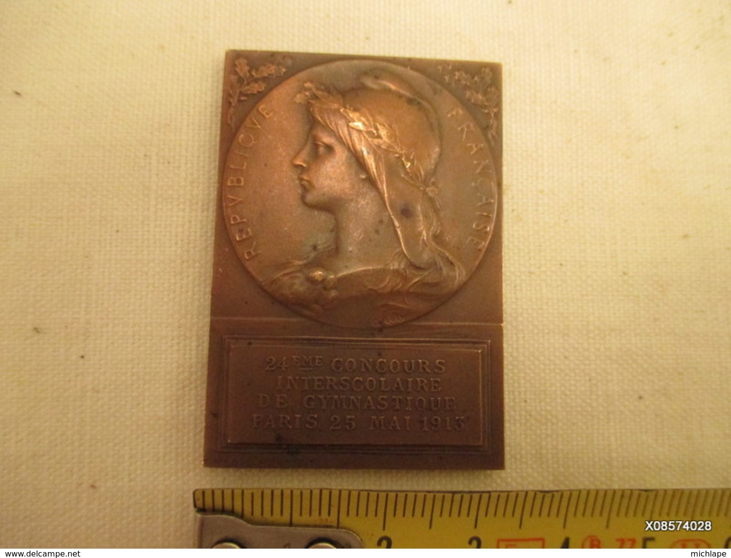 Medaille En Bronze Concour De Gymnastique 1913   5 Cm Sur 3 Cm 5   Tb état - France