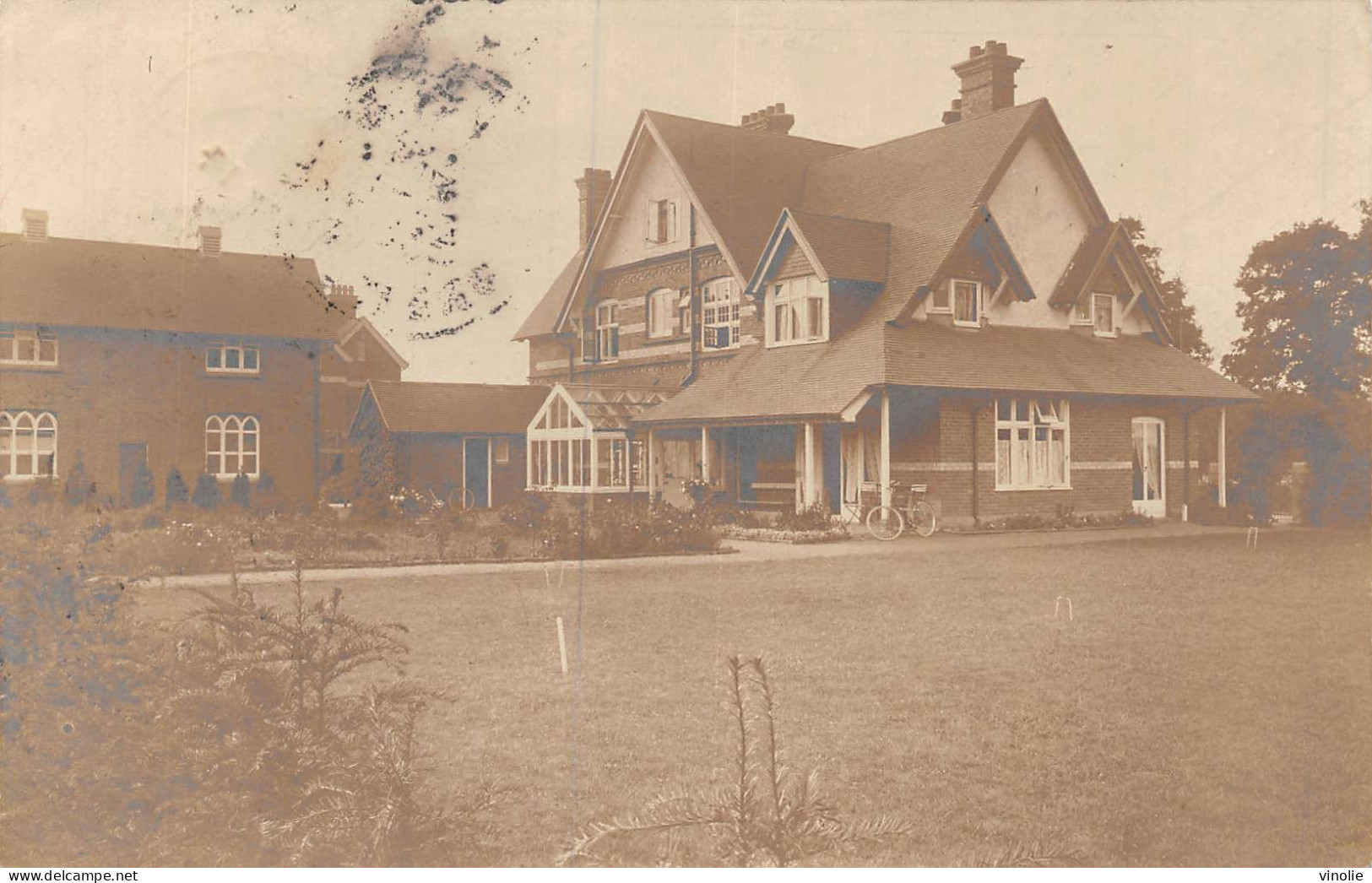 24. 238 : NOTTINGHAM 1909 HOUSE - Nottingham