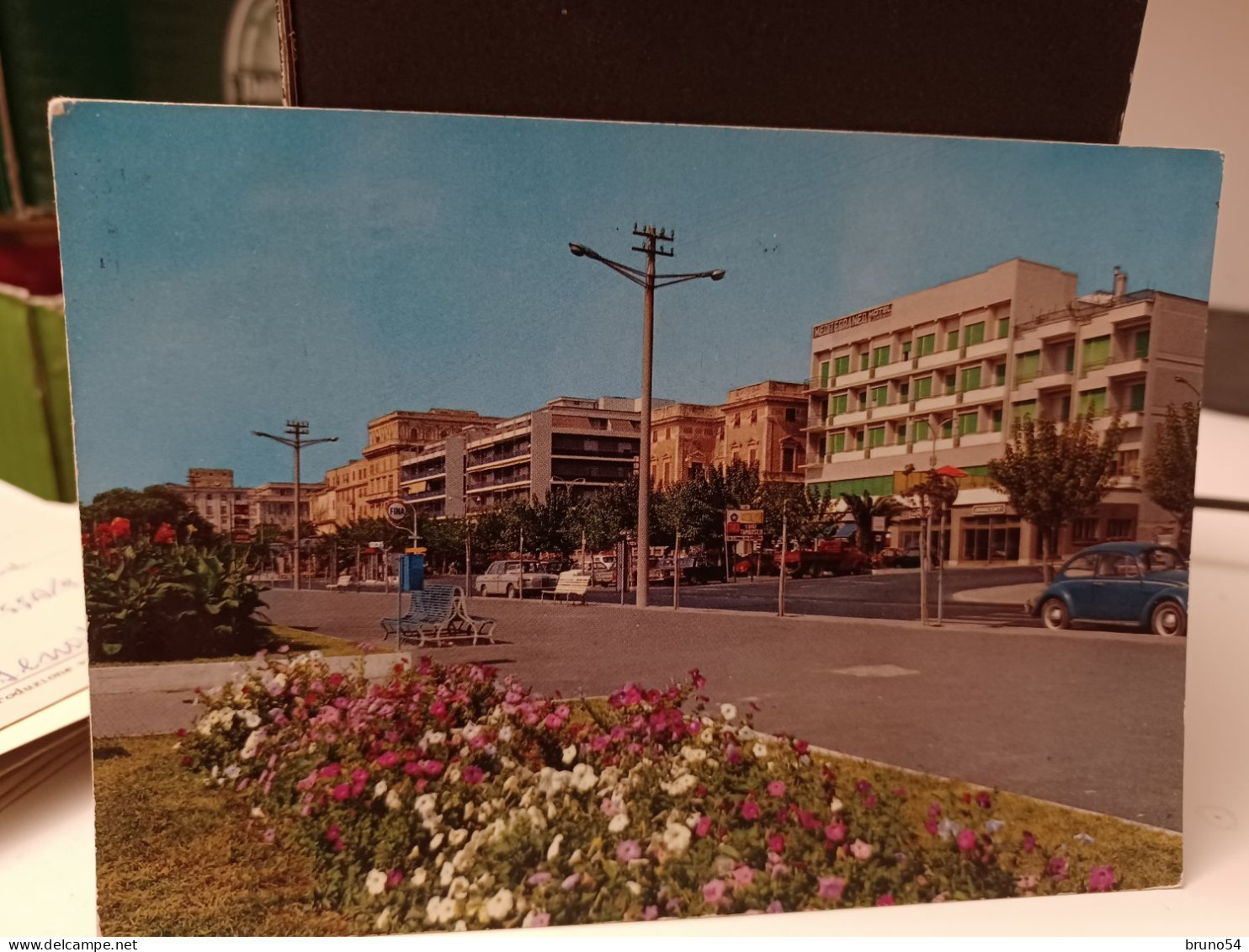 Cartolina Civitavecchia Provincia Roma,viale Garibaldi E Zona Alberghi 1974 - Civitavecchia