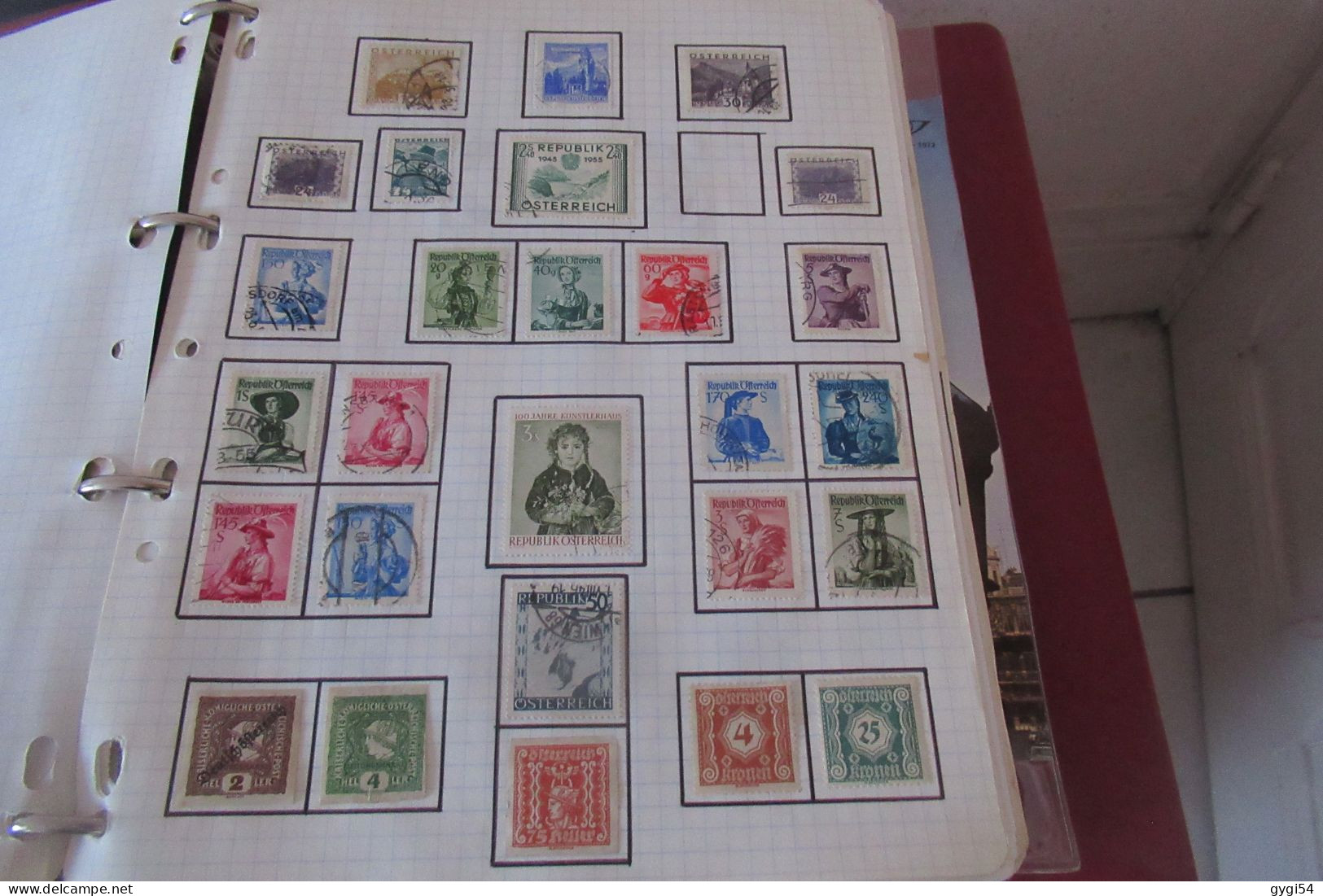 AUTRICHE  LOT TIMBRES et LETTRES