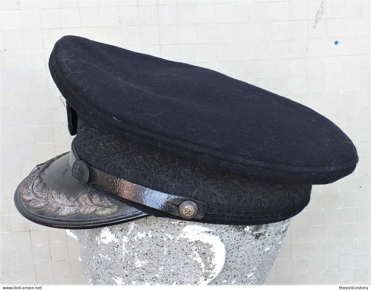 Berretto A Visiera Vintage Da Commissario Della Polizia Malese Originale Completo - Hoeden