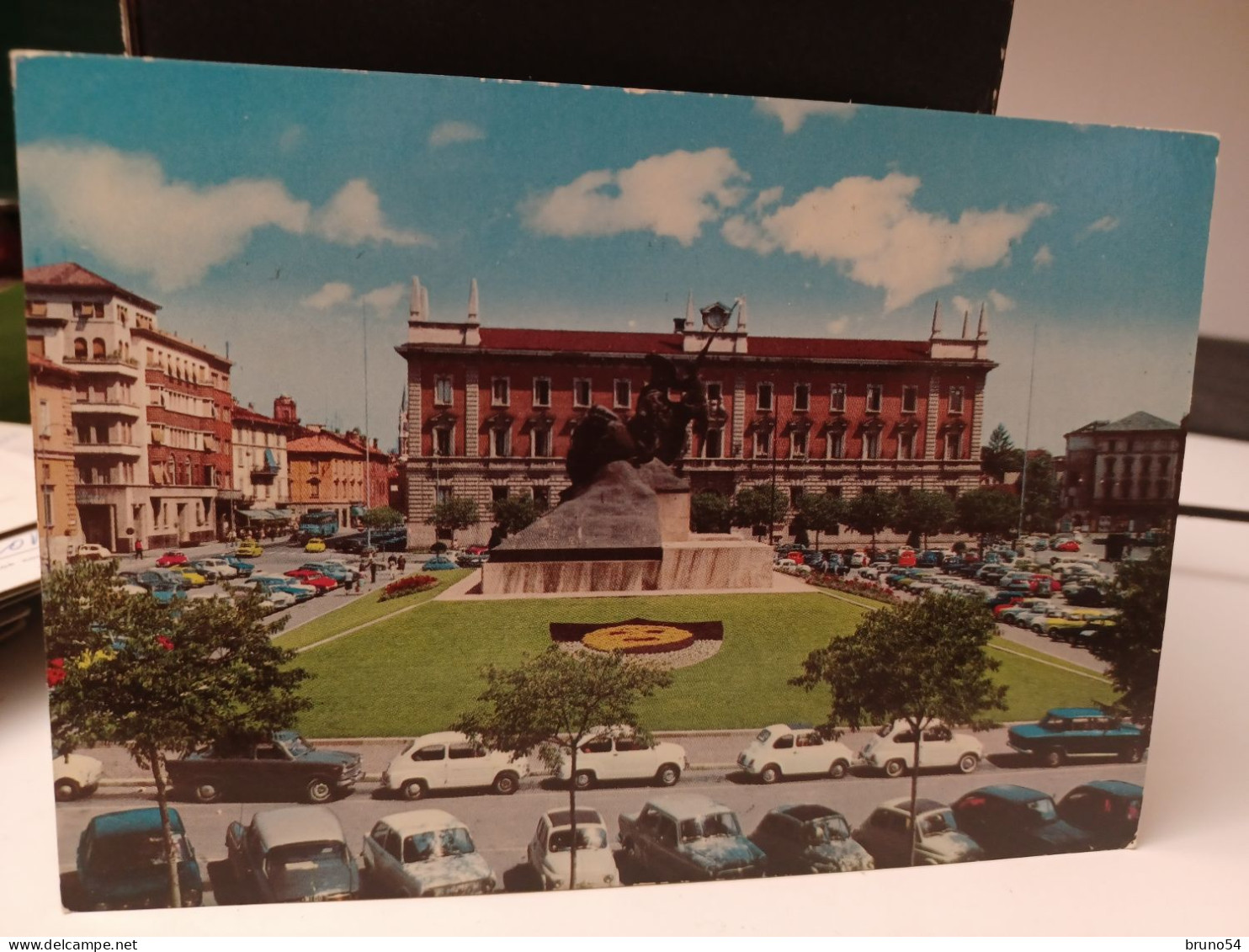 Cartolina Monza ,piazza Trento E Trieste , Monumento Ai Caduti,1972 - Monza