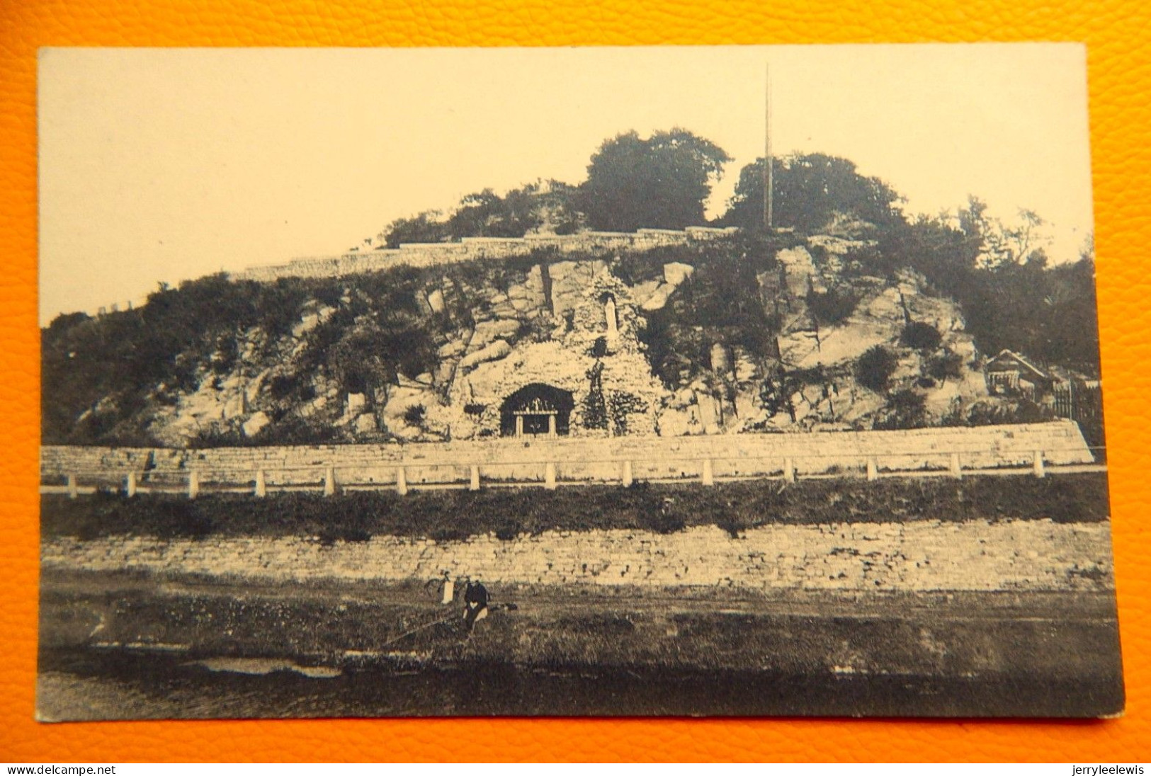 RONQUIERES -  Grotte De Notre Dame De Lourdes - Braine-le-Comte