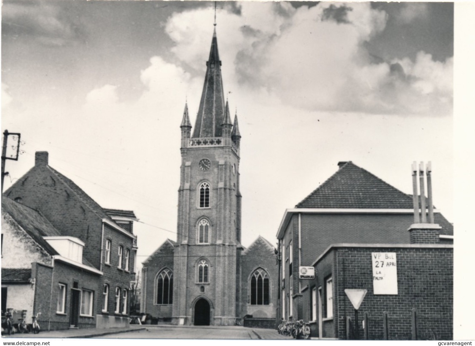 GITS  KERK ST JACOBUS      2 SCANS - Hooglede