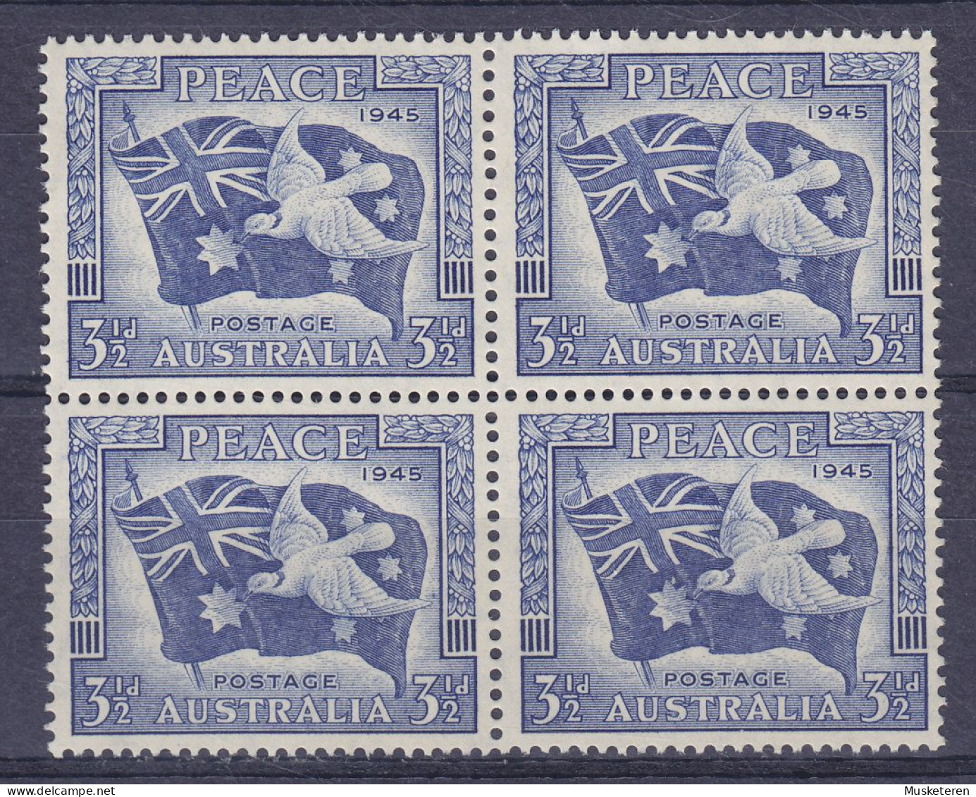 Australia 1946 Mi. 174, 3½p. Peace Frieden Staatsflagge Friedenstaube 4-Block, MNH** - Ongebruikt