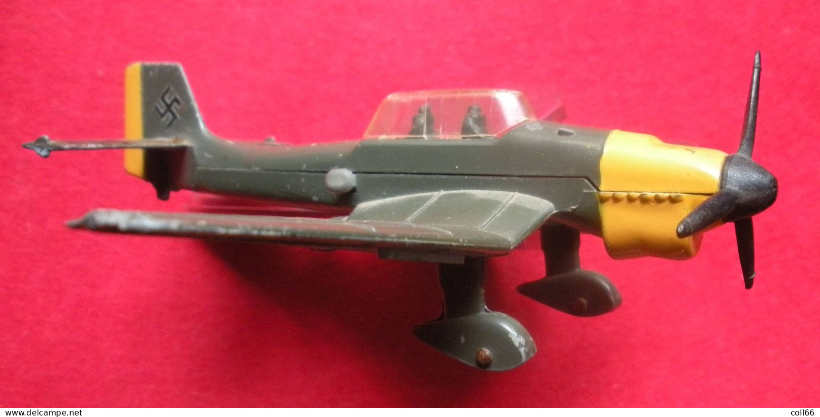 Avion Stuka En Métal Junkers JU 87 B Dinky Toys Meccano Ltd Made In England 721 - 172g 15x18.5 Cm - Aviation