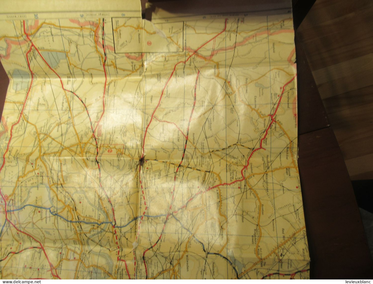 The Royal Automobile Club/ Official Motoring RAC/Map of Round & Across LONDON/Vers 1950  PGC545