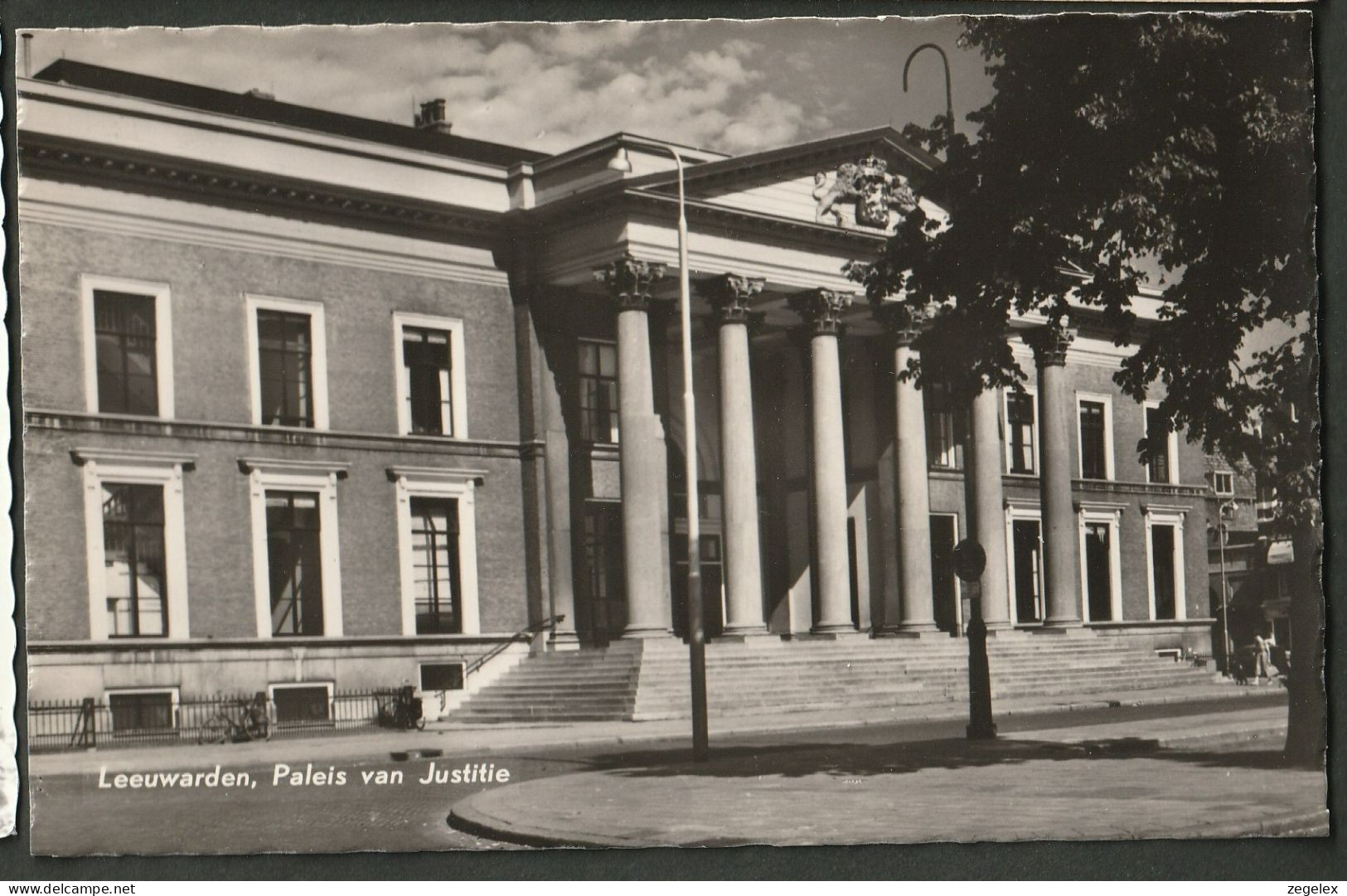 Leeuwarden , Paleis Van Justitie - Leeuwarden