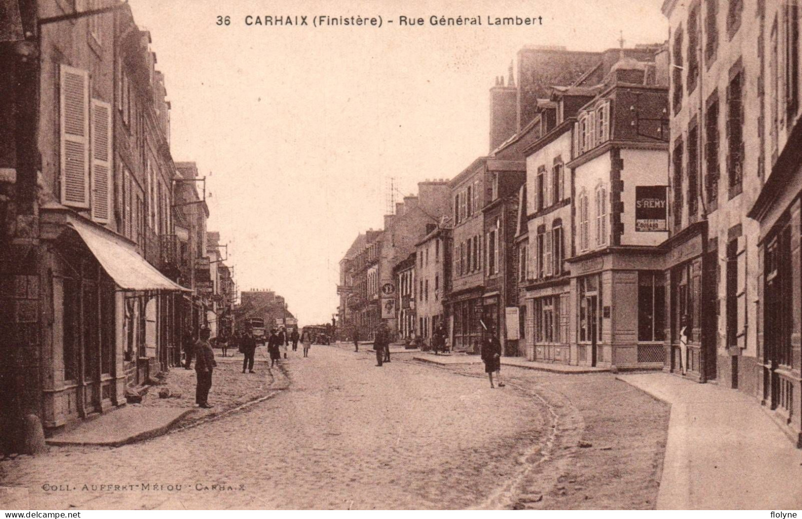 Carhaix - La Rue Général Lambert - Commerces Magasins - Carhaix-Plouguer