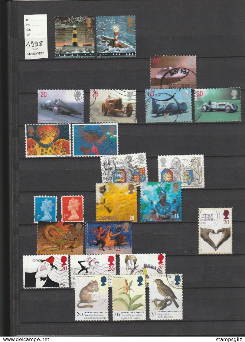 Grande Bretagne lot environ 600 timbres  1969 à 2000 oblitéré en album TBE