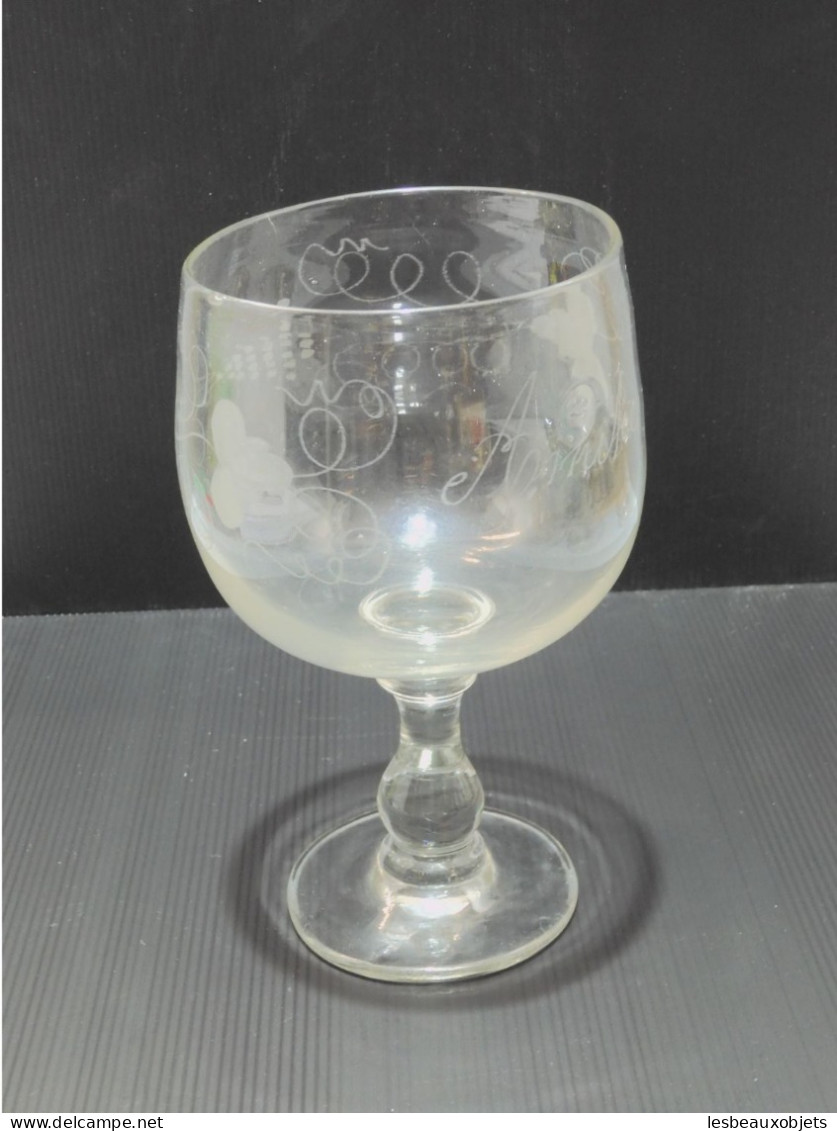 -ANCIEN TRES GRAND VERRE RINCE RAISIN Gravé AMITIE Pampres & GRAPPES RAISIN  E