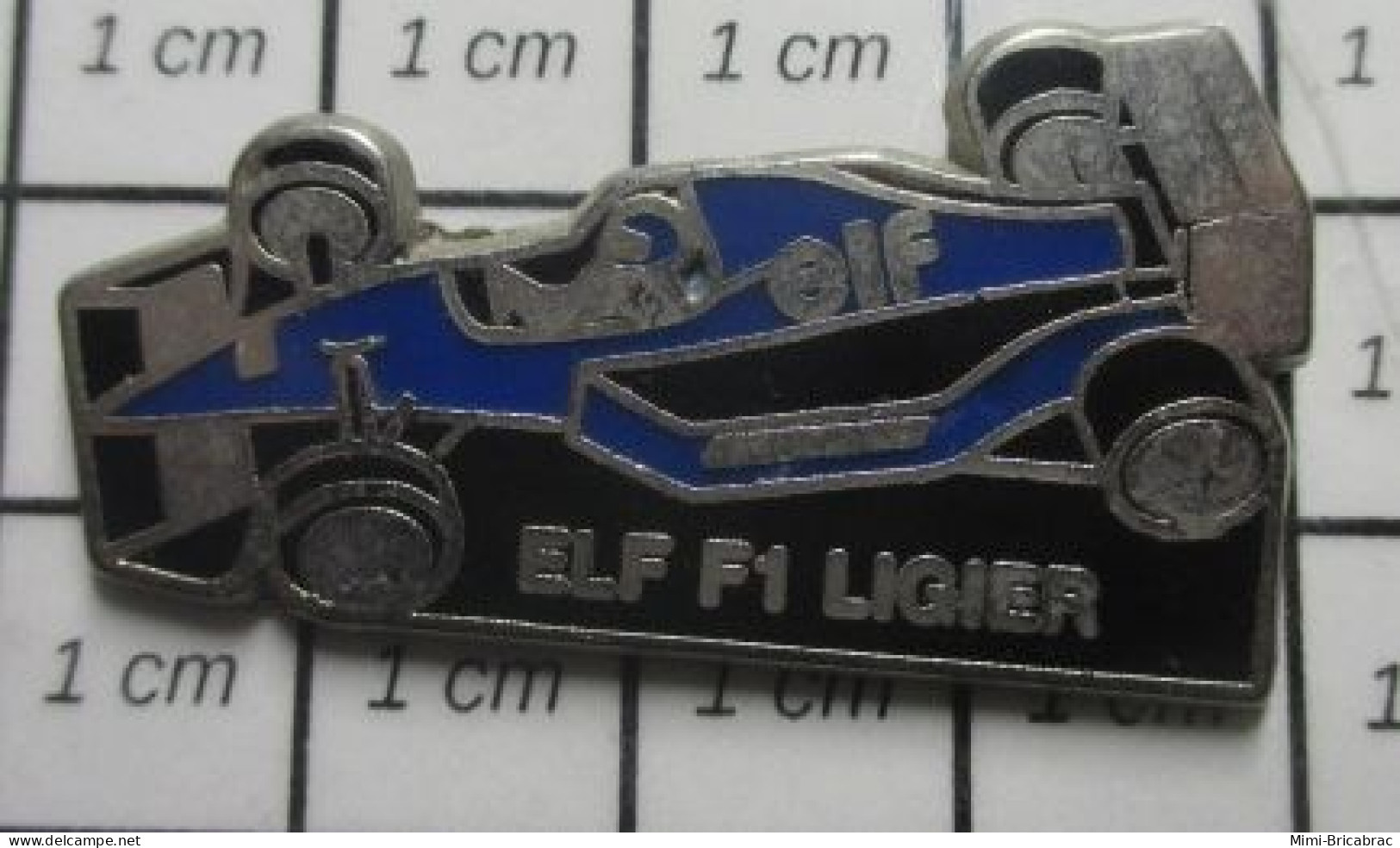 1719 Pin's Pins / Beau Et Rare / SPORTS / FORMULE 1 F1 LIGIER ELF - Autorennen - F1