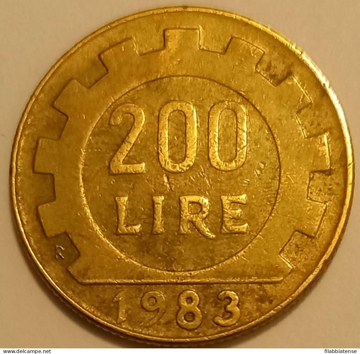 1983 - Italia 200 Lire   ----- - 200 Liras