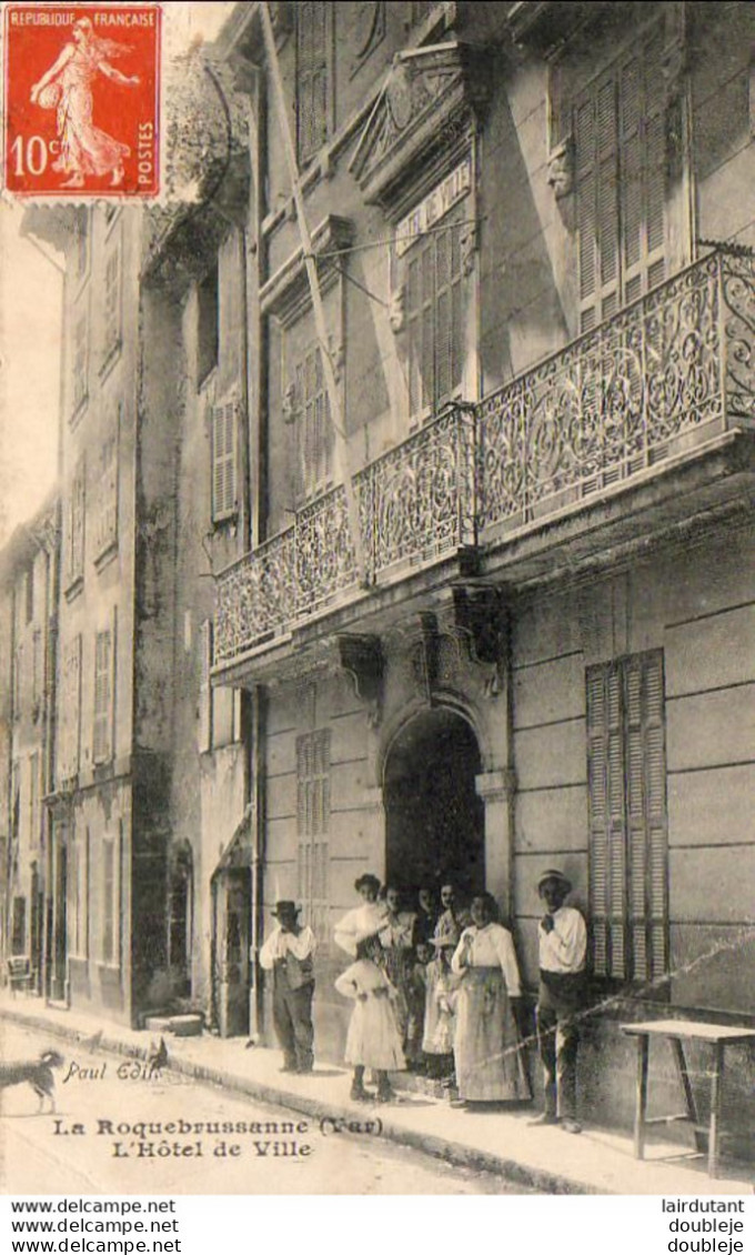 D83   LA ROQUEBRUSSANNE  L'Hôtel De Ville  ( Carte Pliée ) - La Roquebrussanne