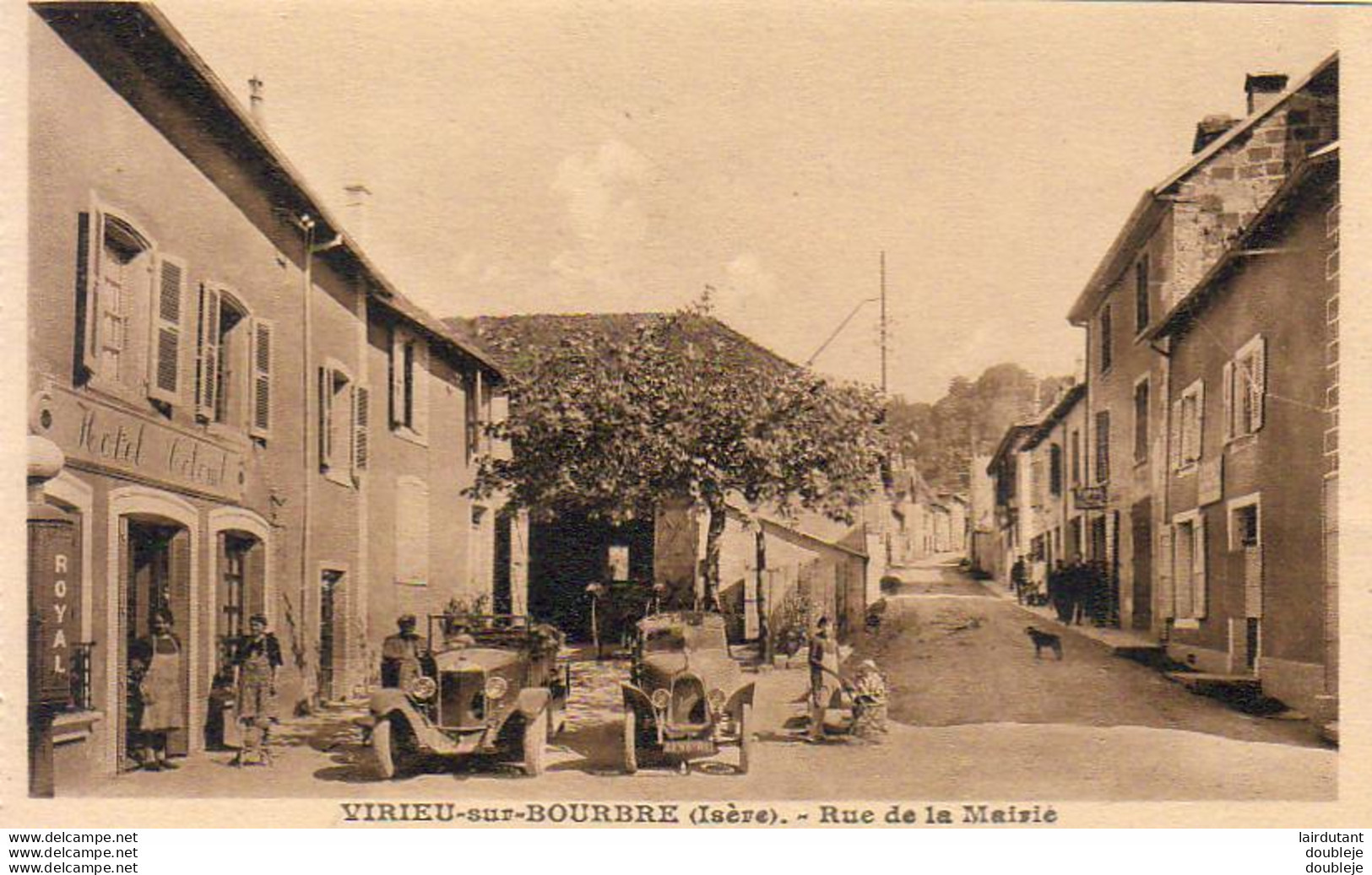 D38  VIRIEU SUR BOURBRE  Rue De La Mairie - Virieu