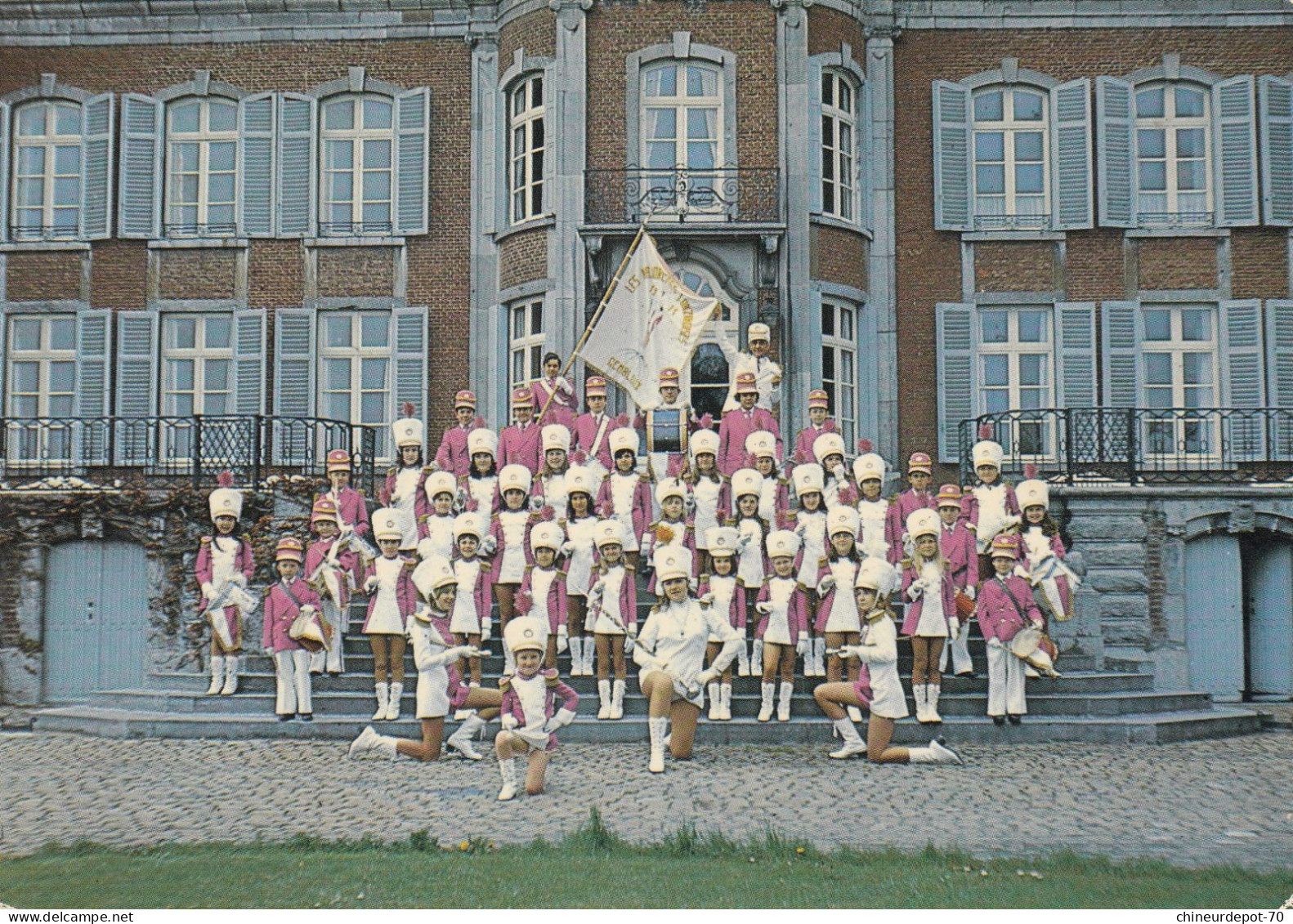 LONZEE LES MAJORETTES LONZIMOISES - Gembloux