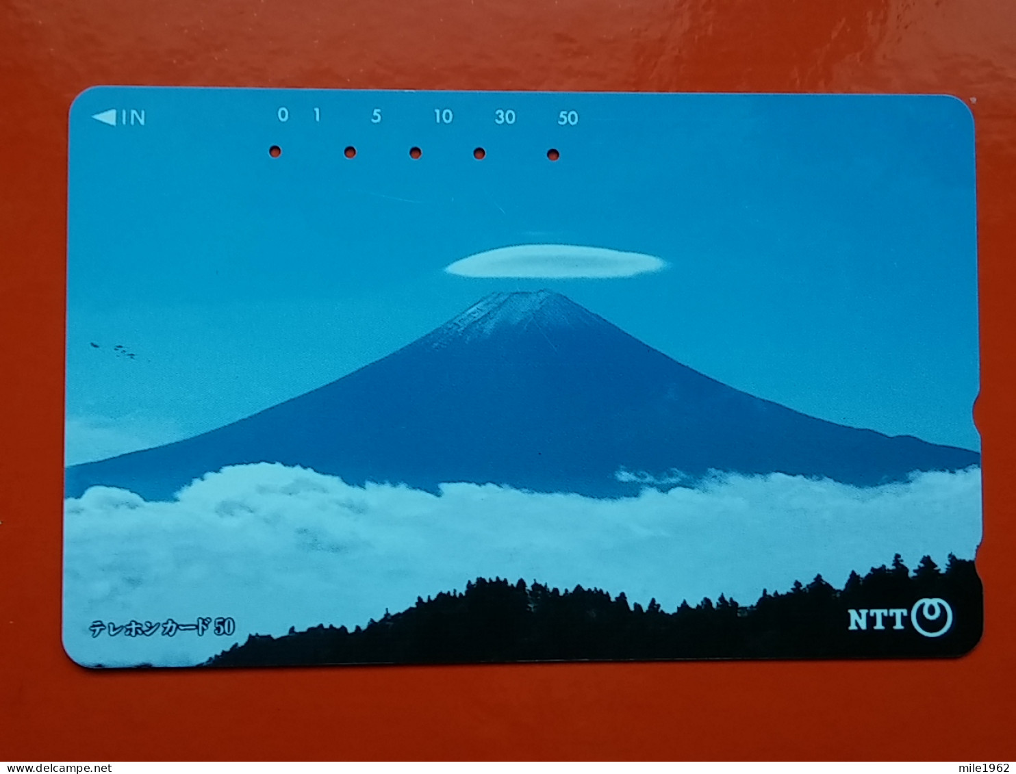 T-79 - JAPAN -JAPON, NIPON, TELECARD, PHONECARD NTT JP-231-190 Mt Fuji With Halo-Like Cloud - Japan