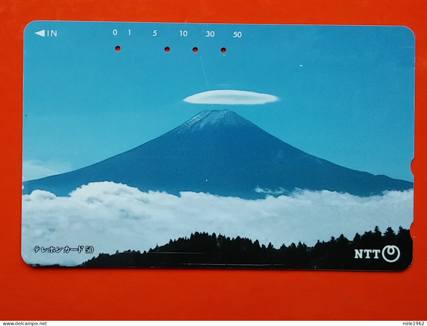 T-81- JAPAN -JAPON, NIPON, TELECARD, PHONECARD NTT JP- 231-190 Mt Fuji With Halo-Like Cloud - Japan