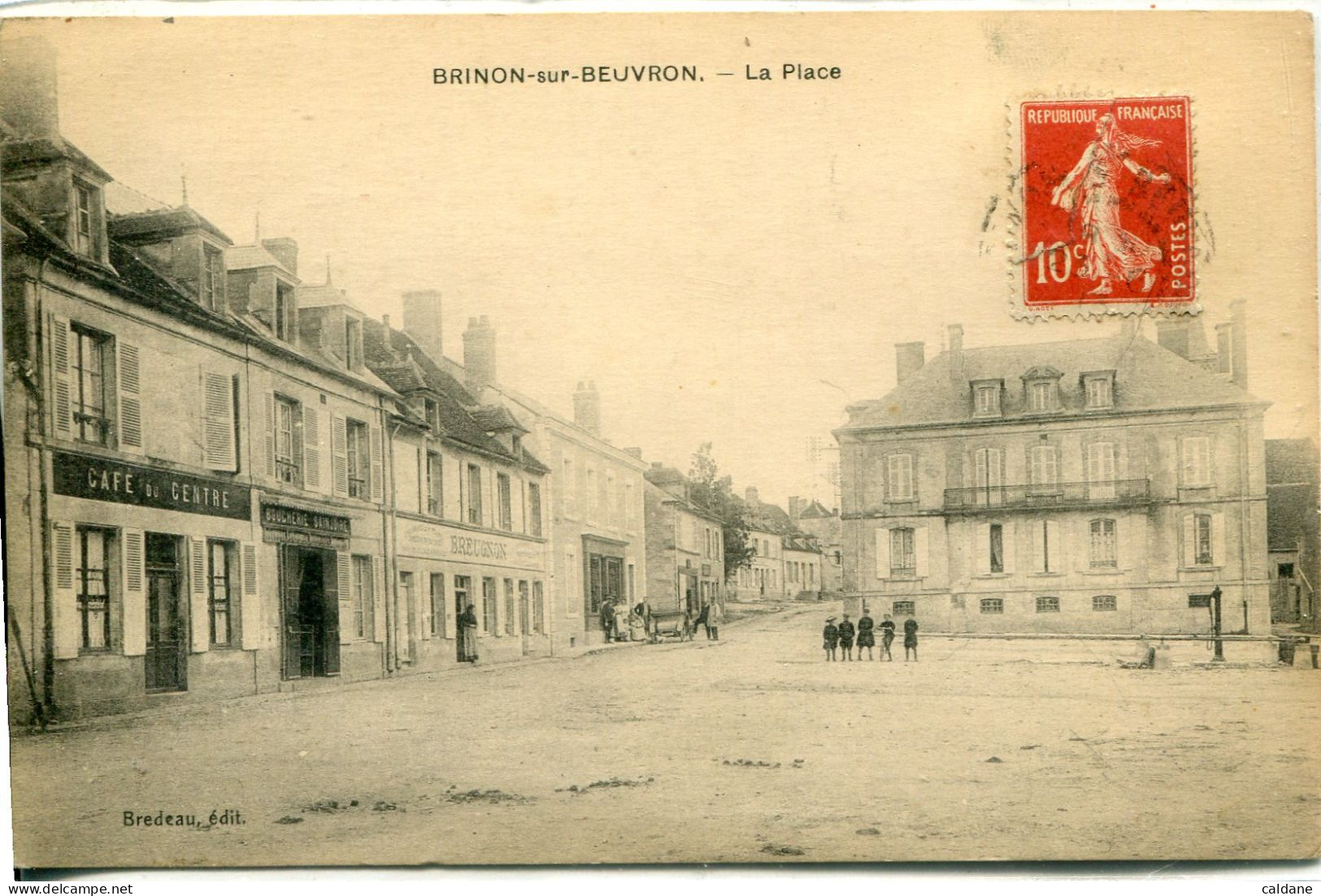 - 58 - NIEVRE - BRINON-SUR-BEUVRON -La Place - Brinon Sur Beuvron