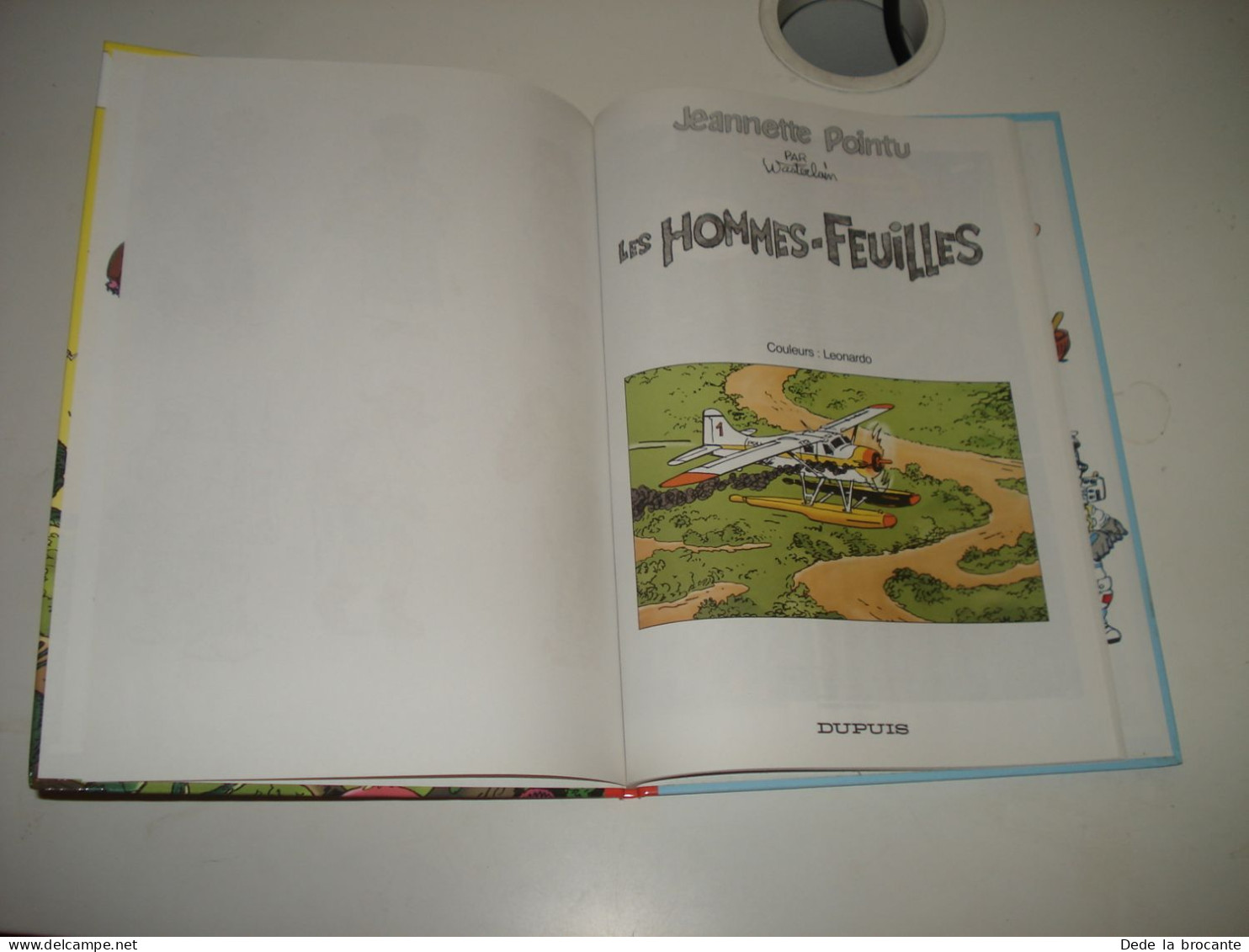 C38 / Jeannette Pointu " Les Hommes Feuilles " E.O Juin 2001 - Etat Neuf - Jeannette Pointu