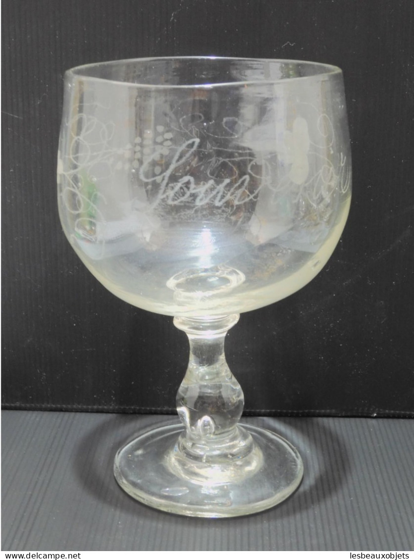 -ANCIEN TRES GRAND VERRE RINCE RAISIN Gravé SOUVENIR Pampres & GRAPPES RAISIN  E - Glas & Kristall