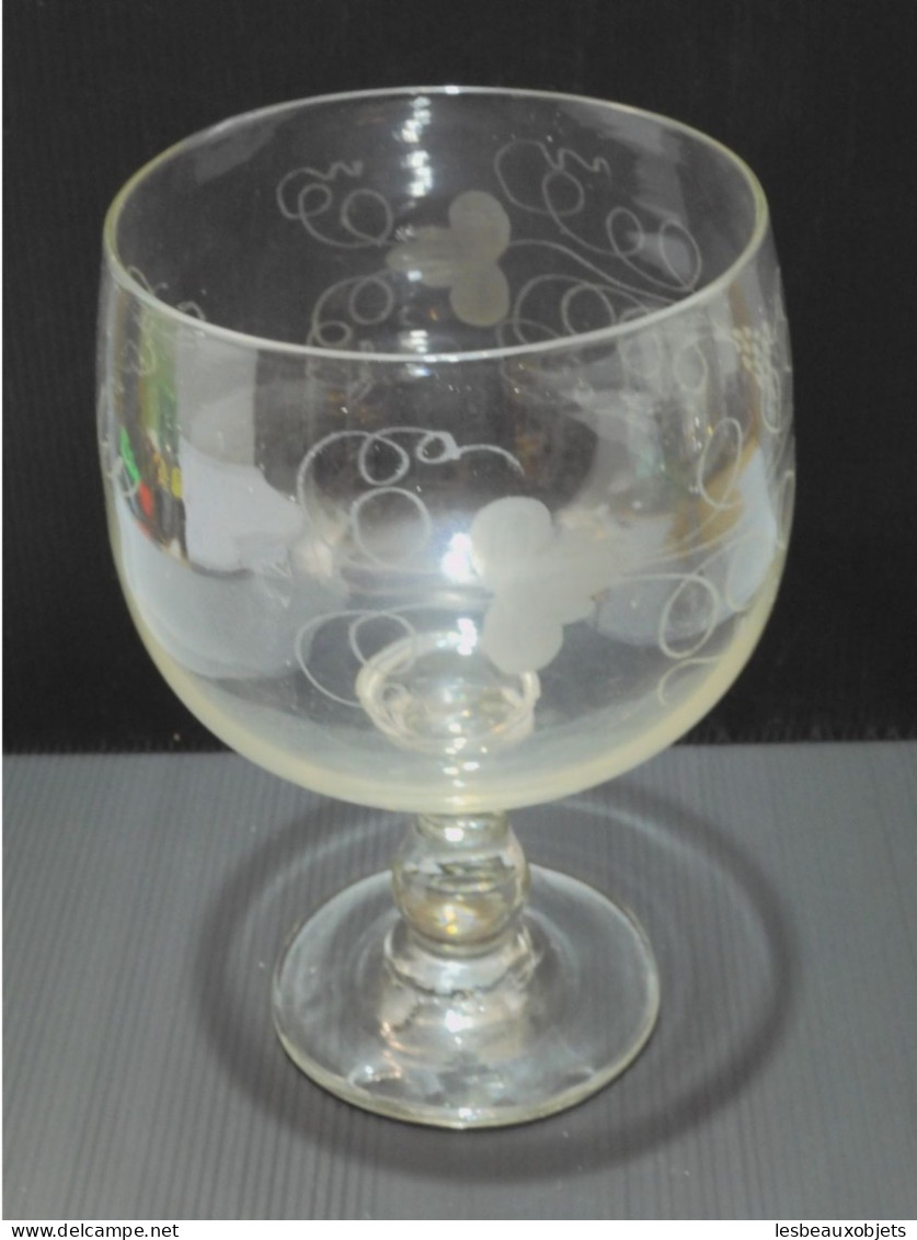 -ANCIEN TRES GRAND VERRE RINCE RAISIN Gravé AMITIE Pampres & GRAPPES RAISIN   E - Vidrio & Cristal