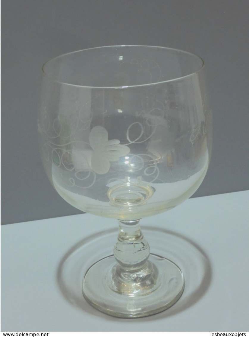 -ANCIEN TRES GRAND VERRE RINCE RAISIN Gravé AMITIE Pampres & GRAPPES RAISIN   E