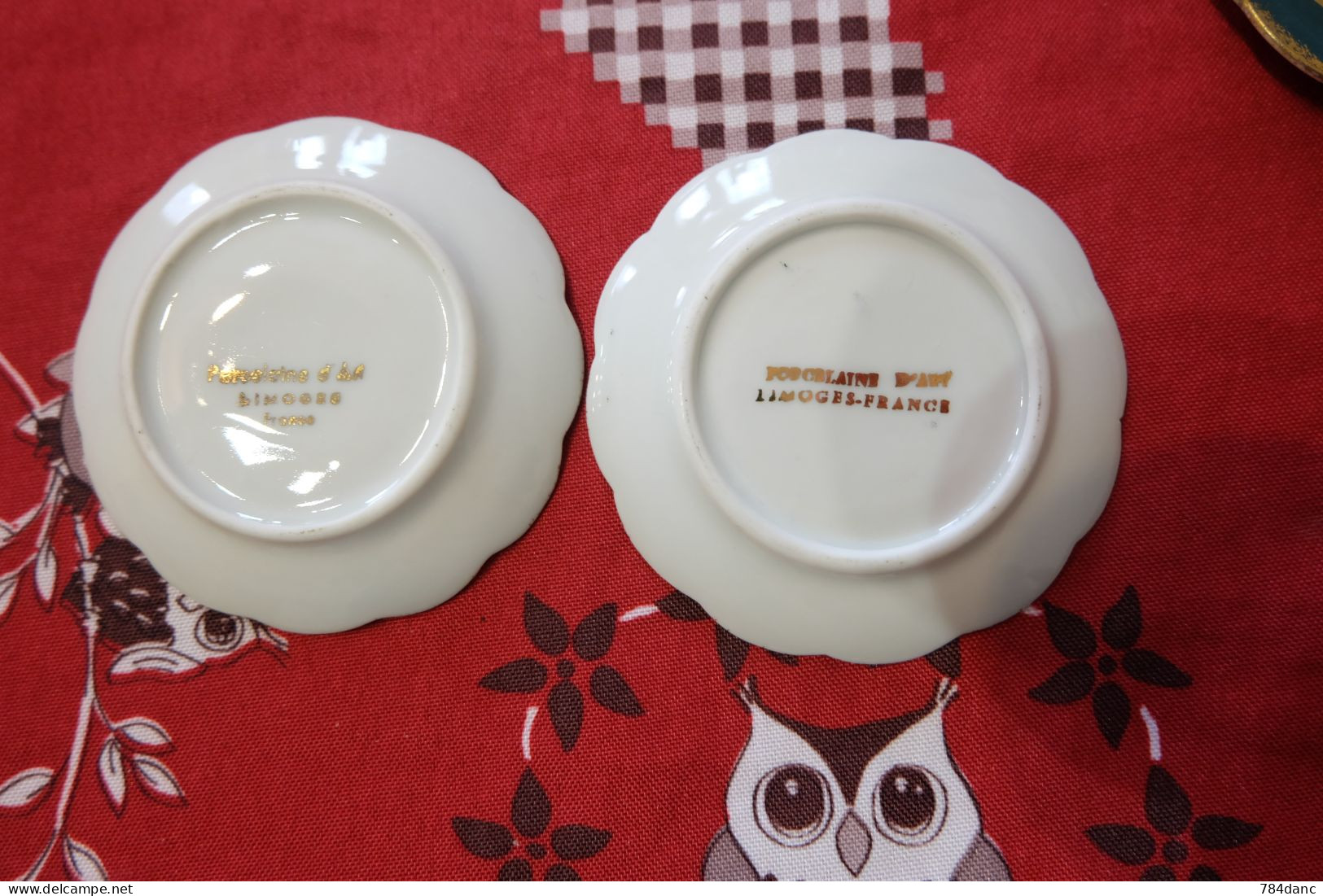 Lot 2 Assiettes Limoges - Porcelaine D'art  Diametre 7.8 Mm - Limoges (FRA)