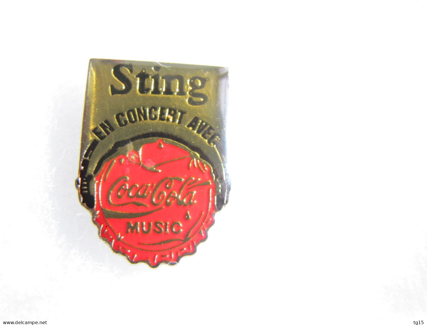 PIN'S  COCA COLA   STING EN CONCERT - Coca-Cola