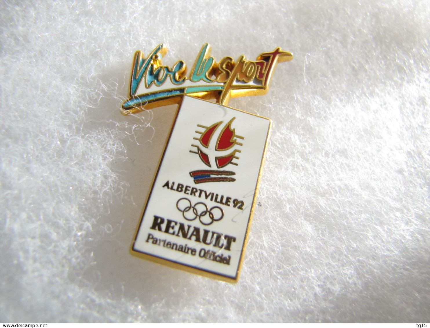 PIN'S    RENAULT  VIVE LE SPORT  ALBERTVILLE JEUX OLYMPIQUES 1992 Zamak - Renault