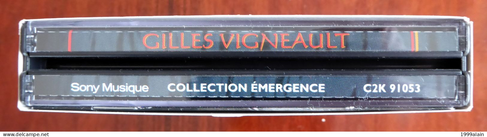 GILLES VIGNEAULT - COLLECTION EMERGENCE - 2 CD - 49 TITRES - Compilaciones
