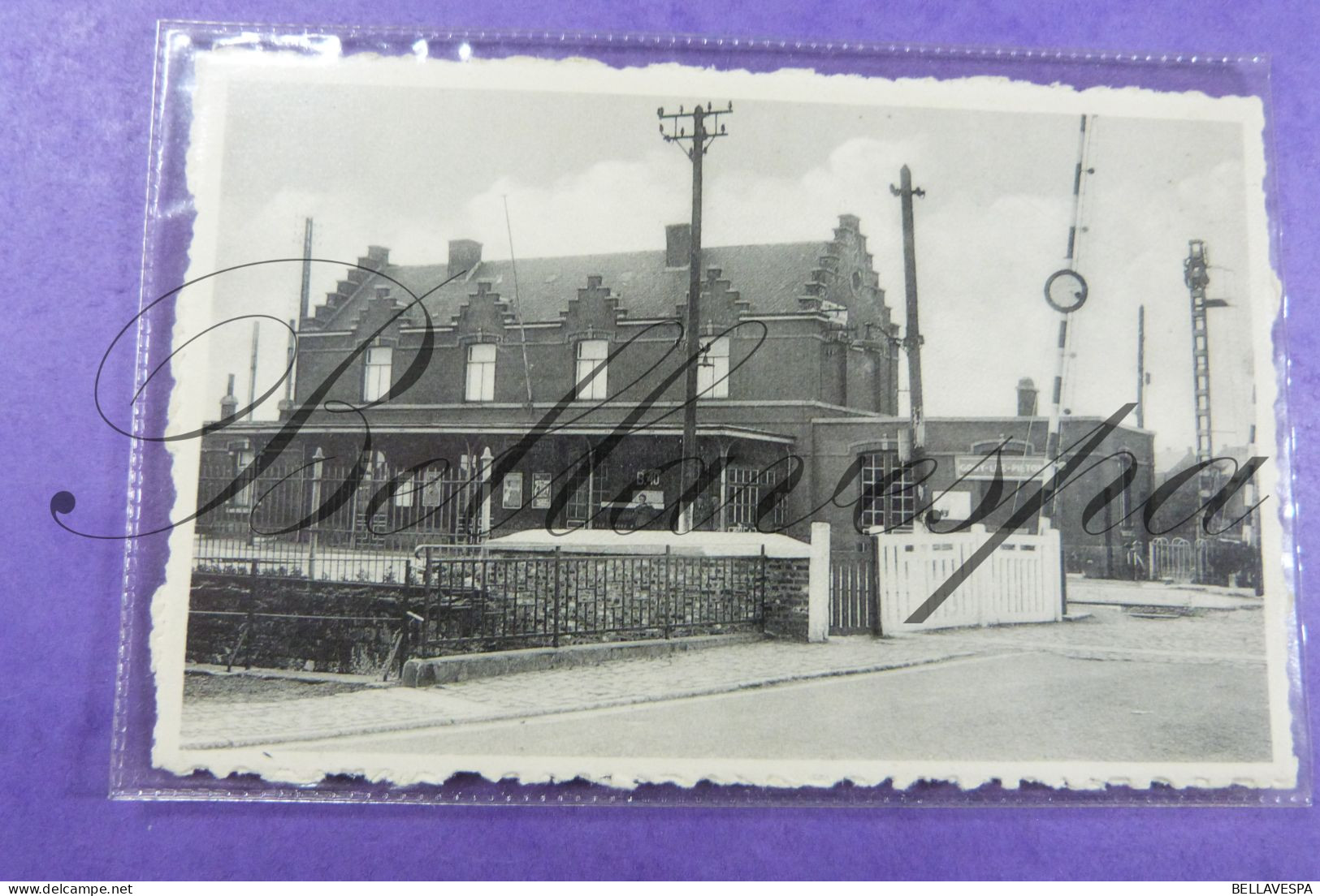 Gouy-lez-Piéton La Gare Overweg Bareel Station  Chemin De Fer Courcelles - Courcelles