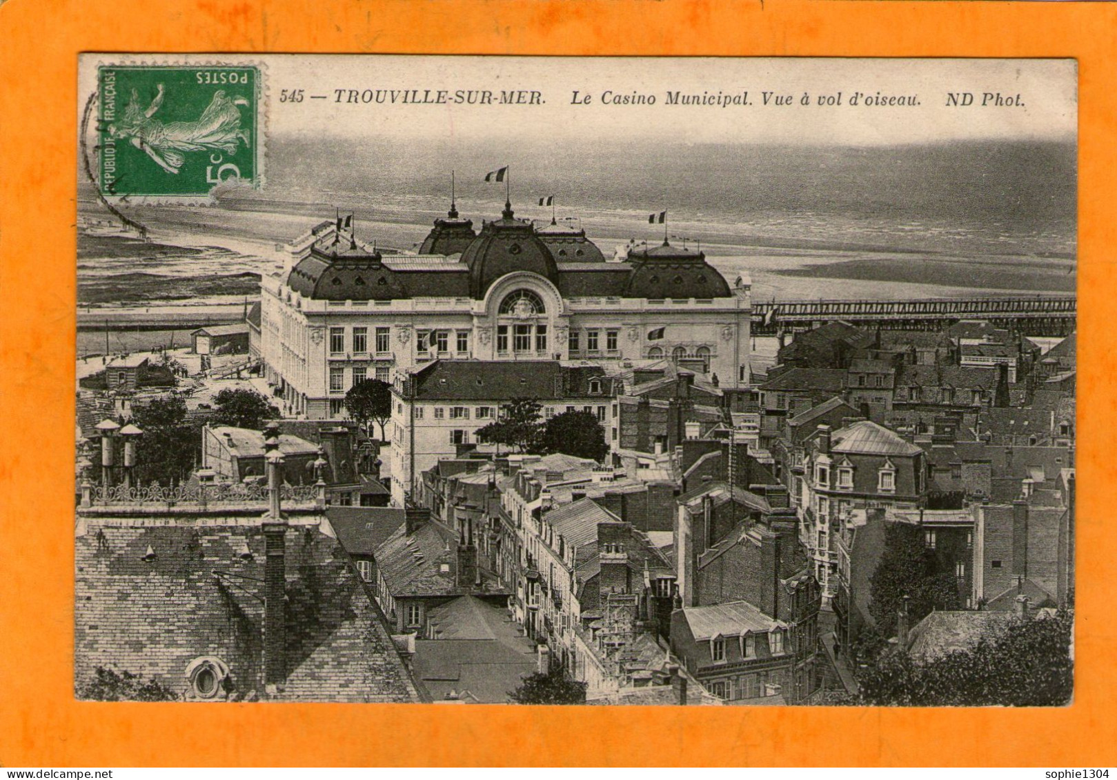 TROUVILLE-sur-MER - Le Casino Municipal ,Vue à Vol D'oiseaux - Casino