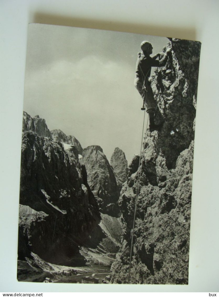 RIFUGIO ALPINO  CIR PASSO GARDENA  BOLZANO BOZEB BZ    ARRAMPICATA SCALATORI ROCCIATORI SPORT   ALPINISMO VIAGGIATA - Climbing