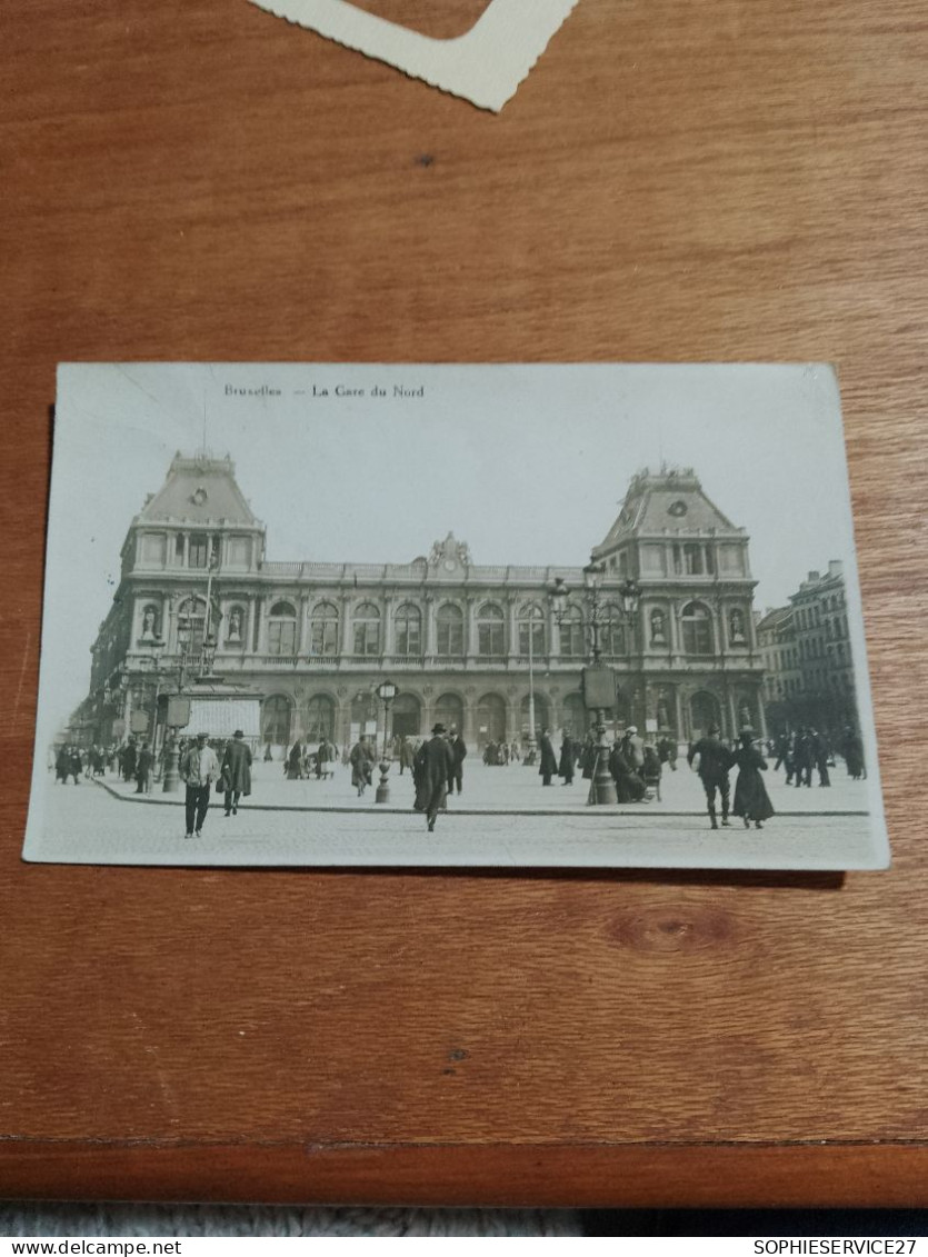 520 //  BRUXELLES   LA GARE DU NORD - Chemins De Fer, Gares