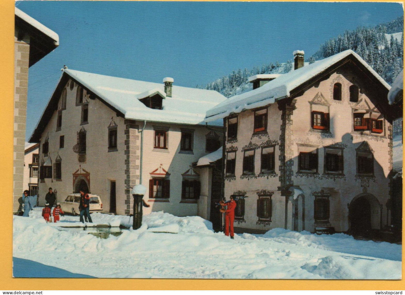 BERGÜN Skifahrer Im Dorf, Auto - Bergün/Bravuogn