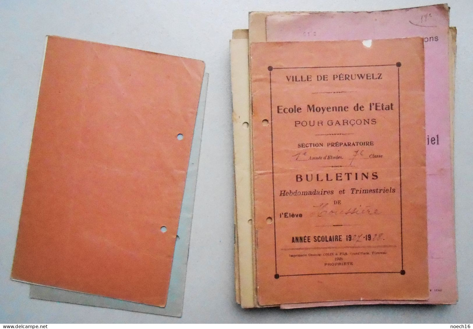 Lot 6 Palmares et 14 bulletins. Ville de Péruwelz. Ecole moyenne de l'Etat