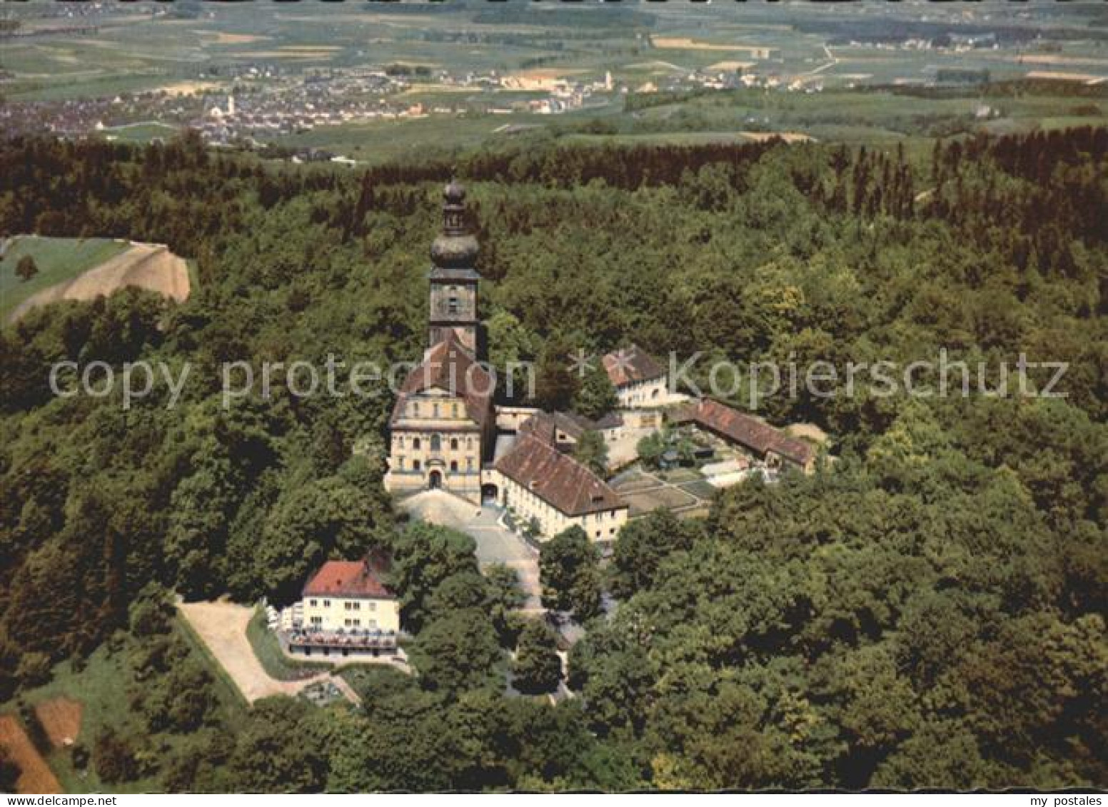 72262037 Amberg Oberpfalz Fliegeraufnahme Wallfahrtskirche Mariahilfberg Amberg  - Amberg