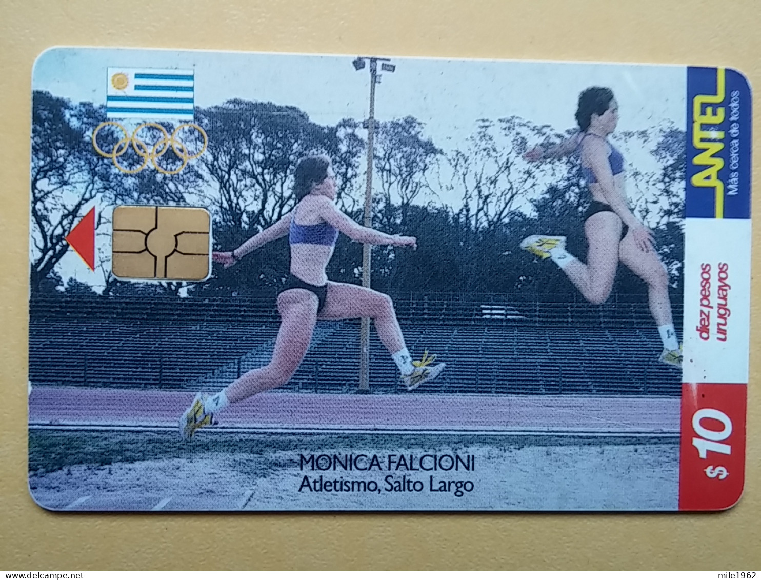 T-225 - TELECARD, PHONECARD URUGUAY,  SPORT,  ATHLETIC, MONICA FALCIONI - Uruguay