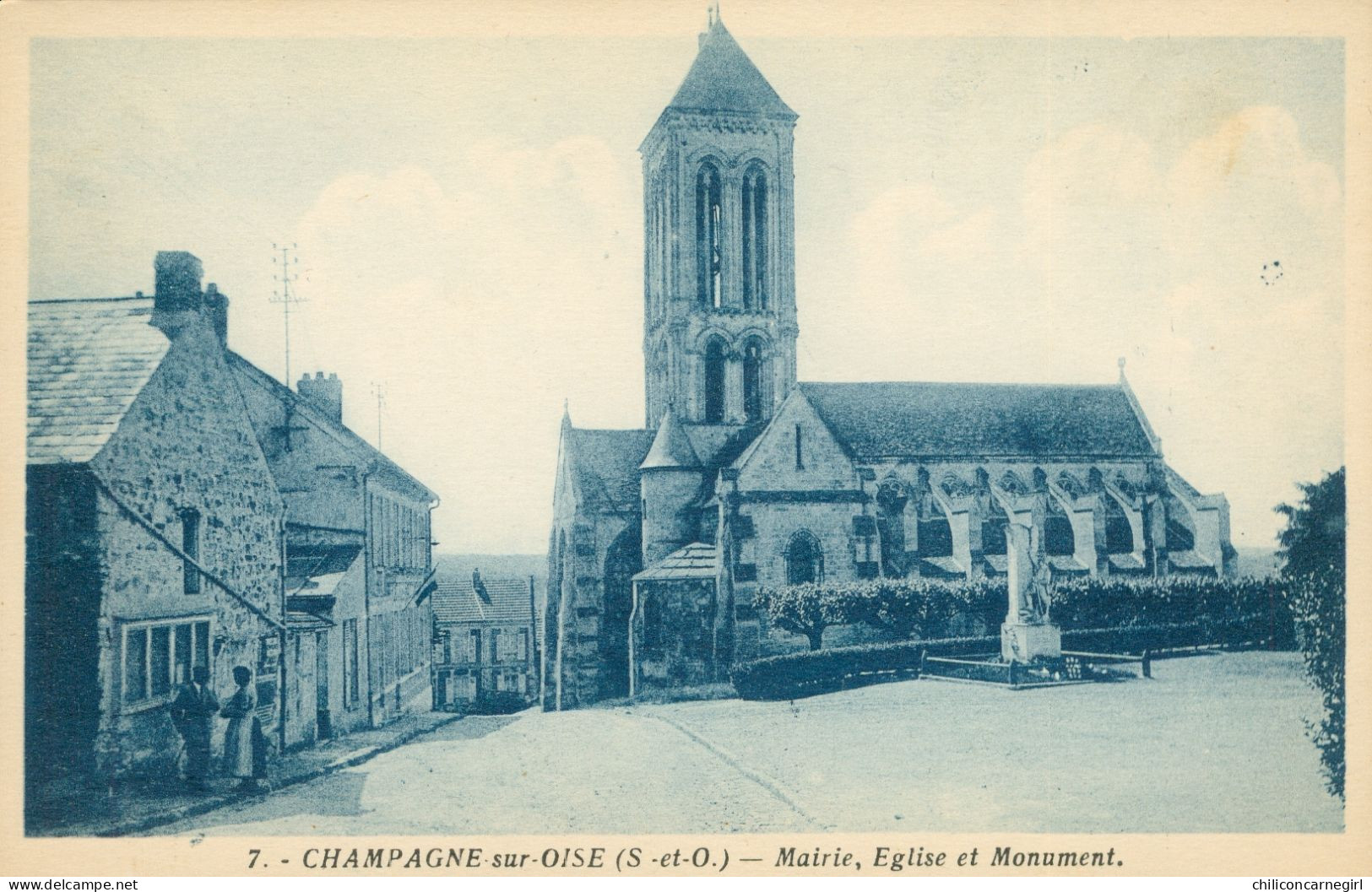 * CHAMPAGNE SUR OISE - Mairie Eglise Et Monument - Animée - 7 - Photo Edition 82, Rue Des Cascades Paris XX - Champagne Sur Oise