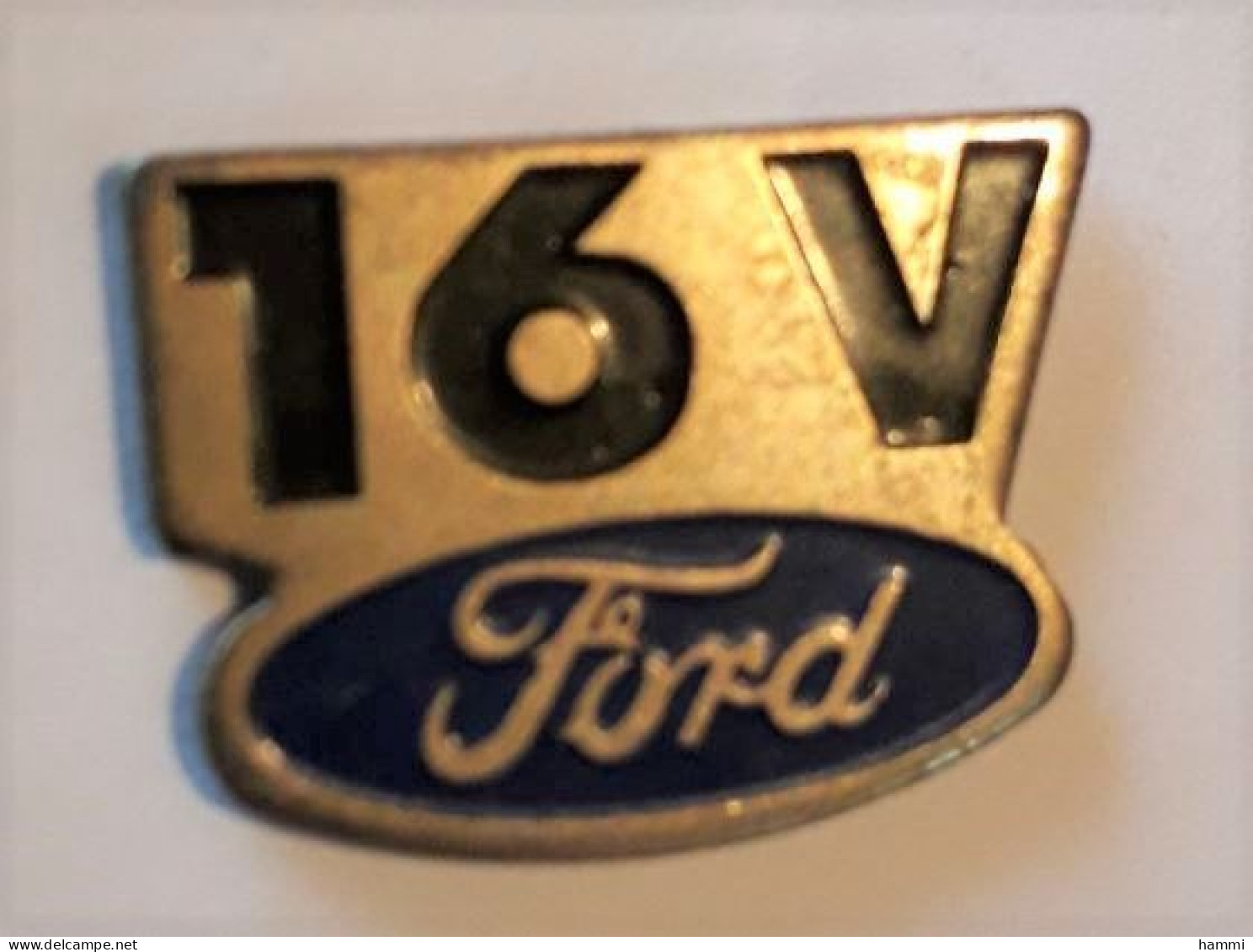 V121 Pin's Voiture Car Logo FORD V16 Achat Immédiat - Ford