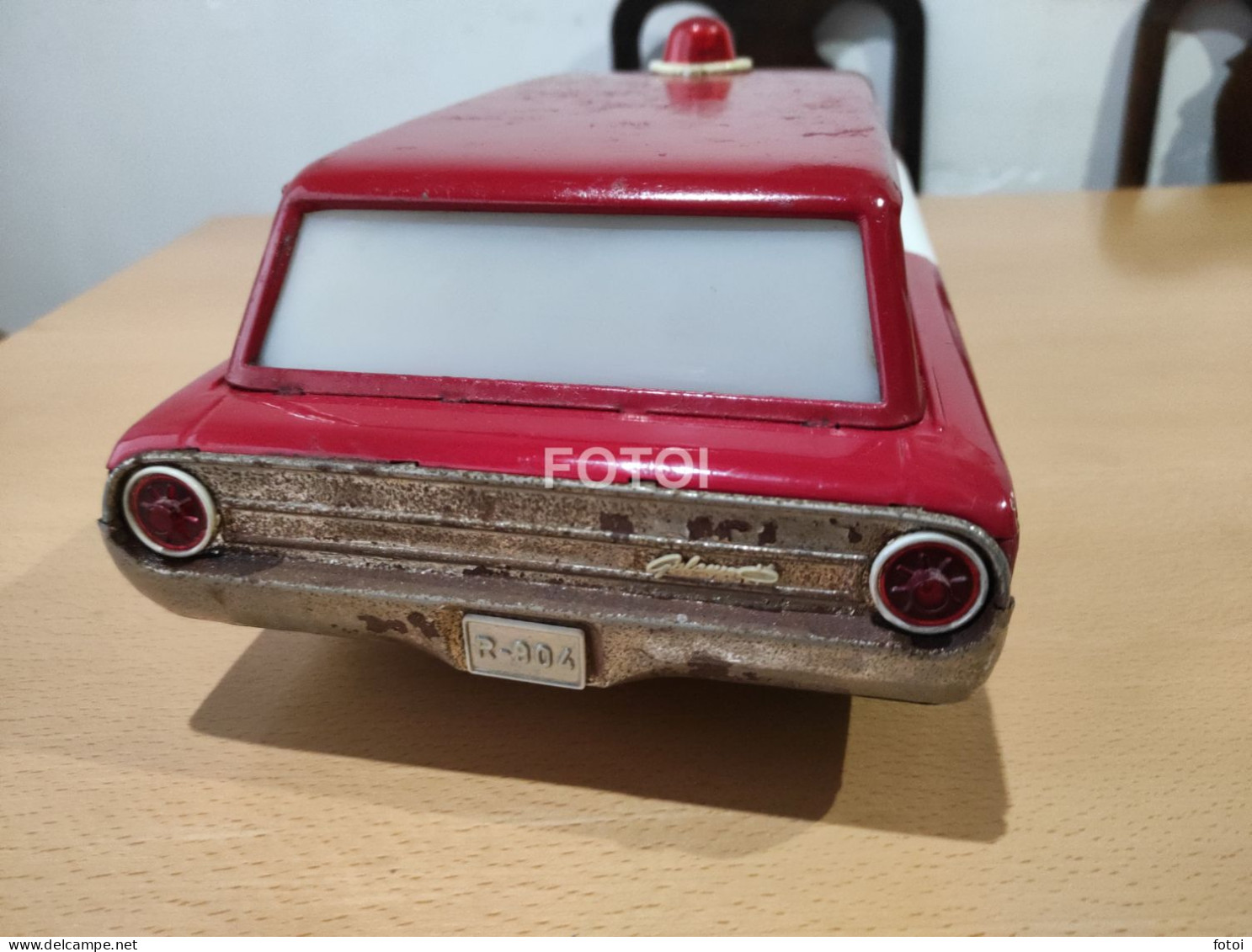 LARGE TIN CAR FORD GALAXIE FIRE CHIEF AMBULANCE RICO SPAIN ESPANA BATTERY OPERATED