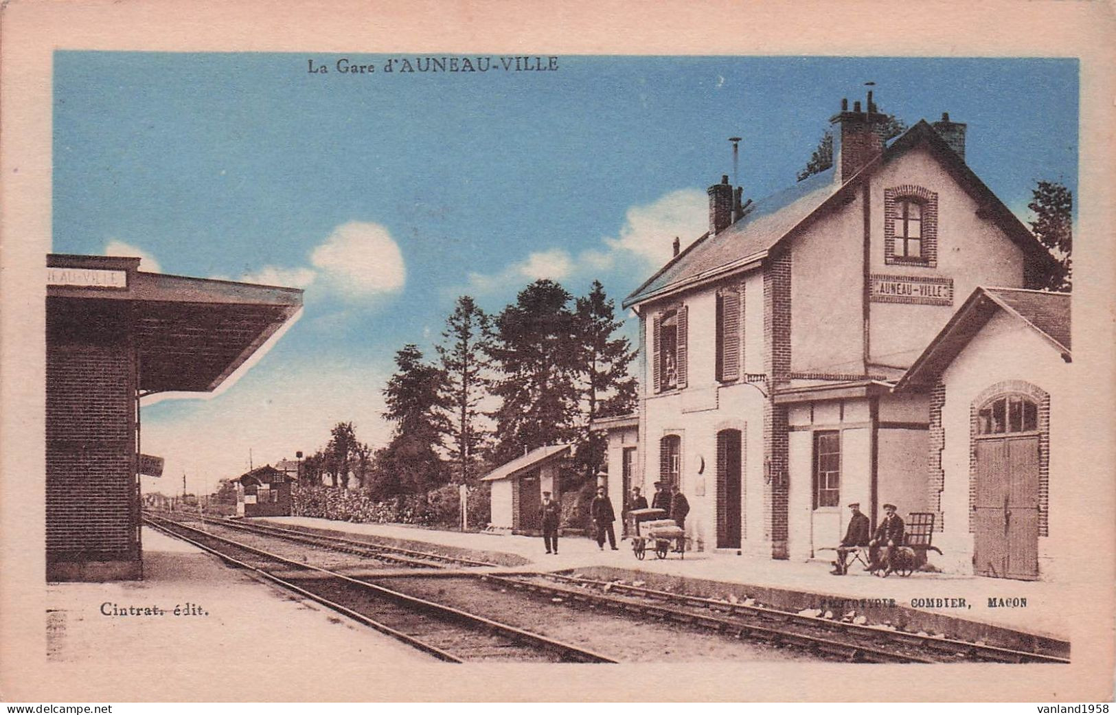 La Gare D' AUNEAU-VILLE - Auneau